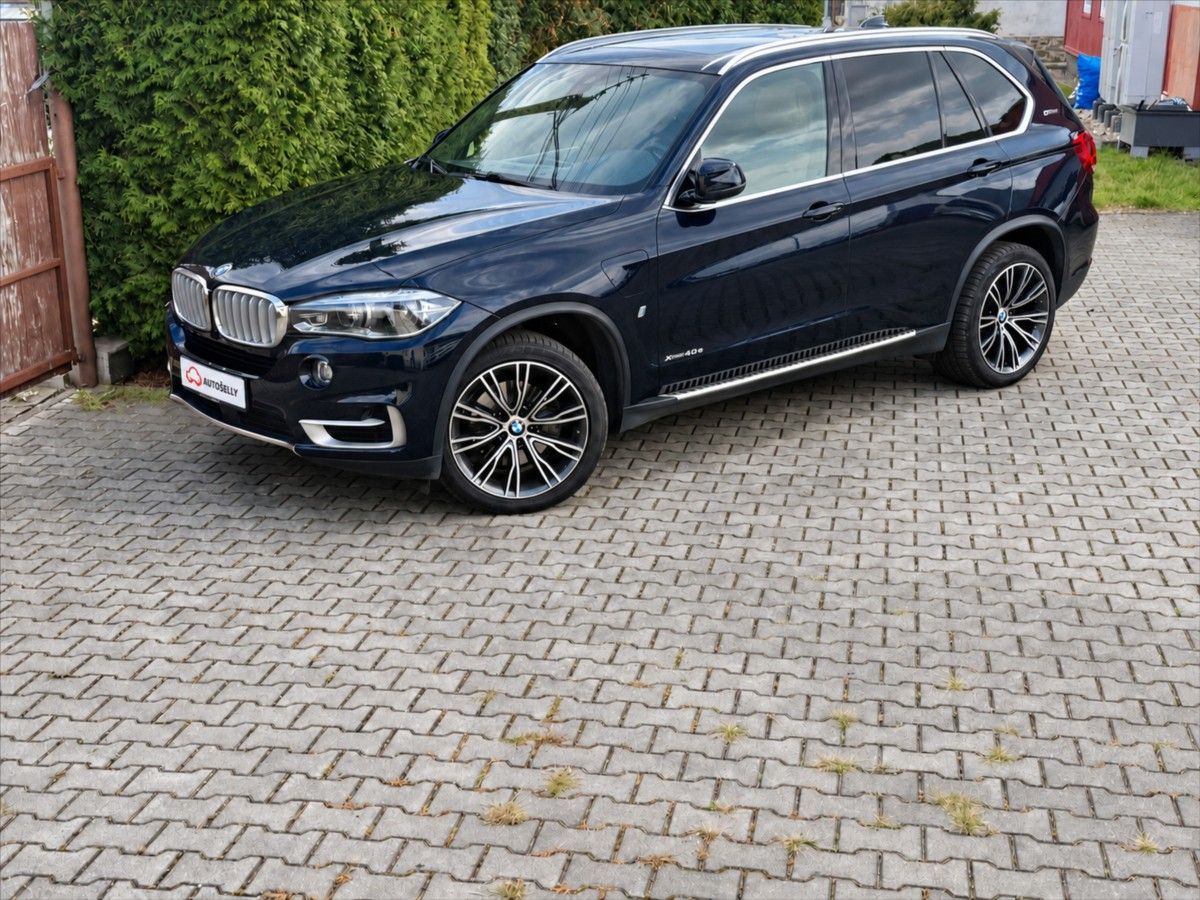 BMW X5, 40e Xdrive LED HUD PANO TZ