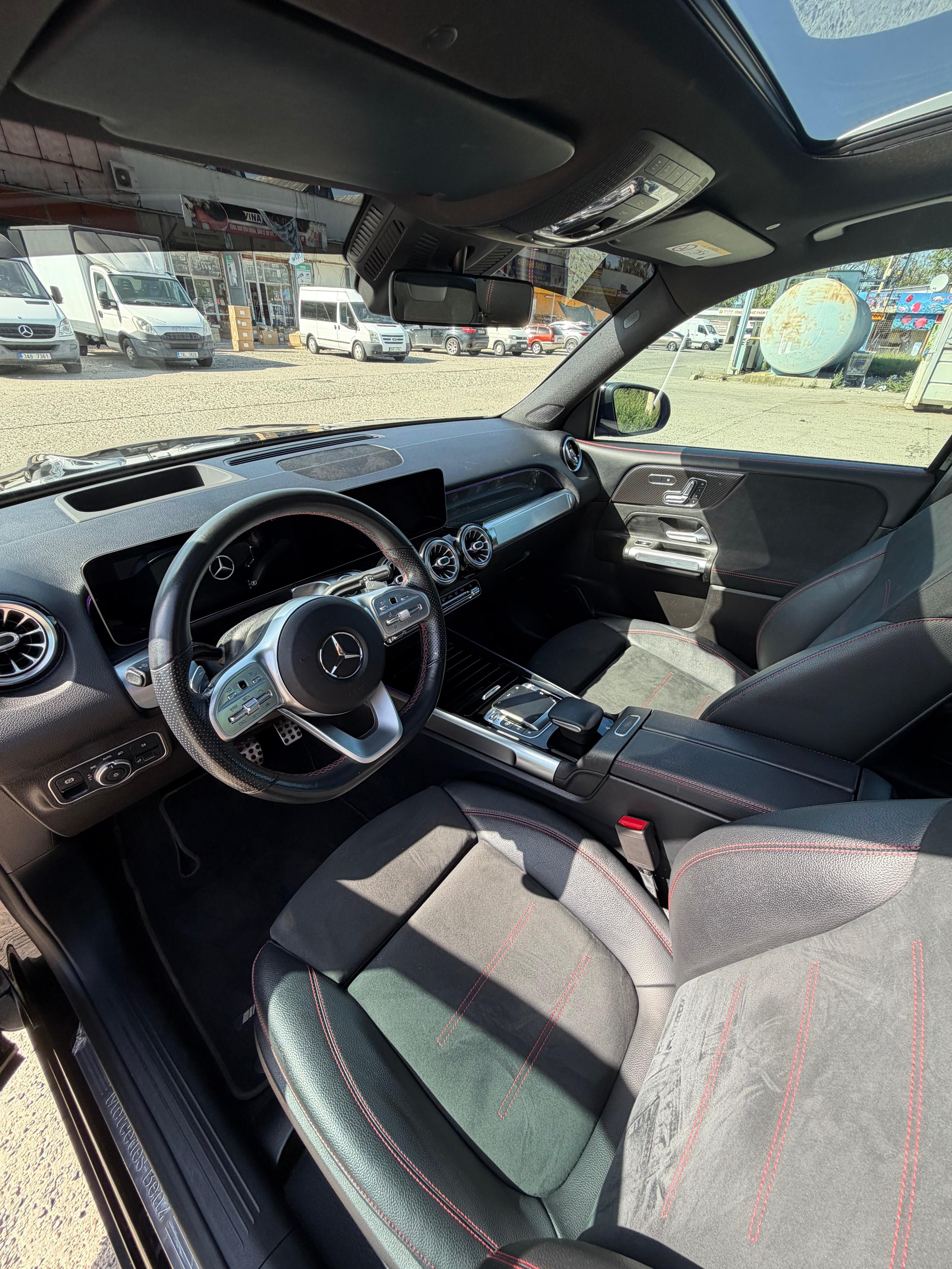Mercedes-Benz GLB, 4x4 | AMG | DPH - fotka 6