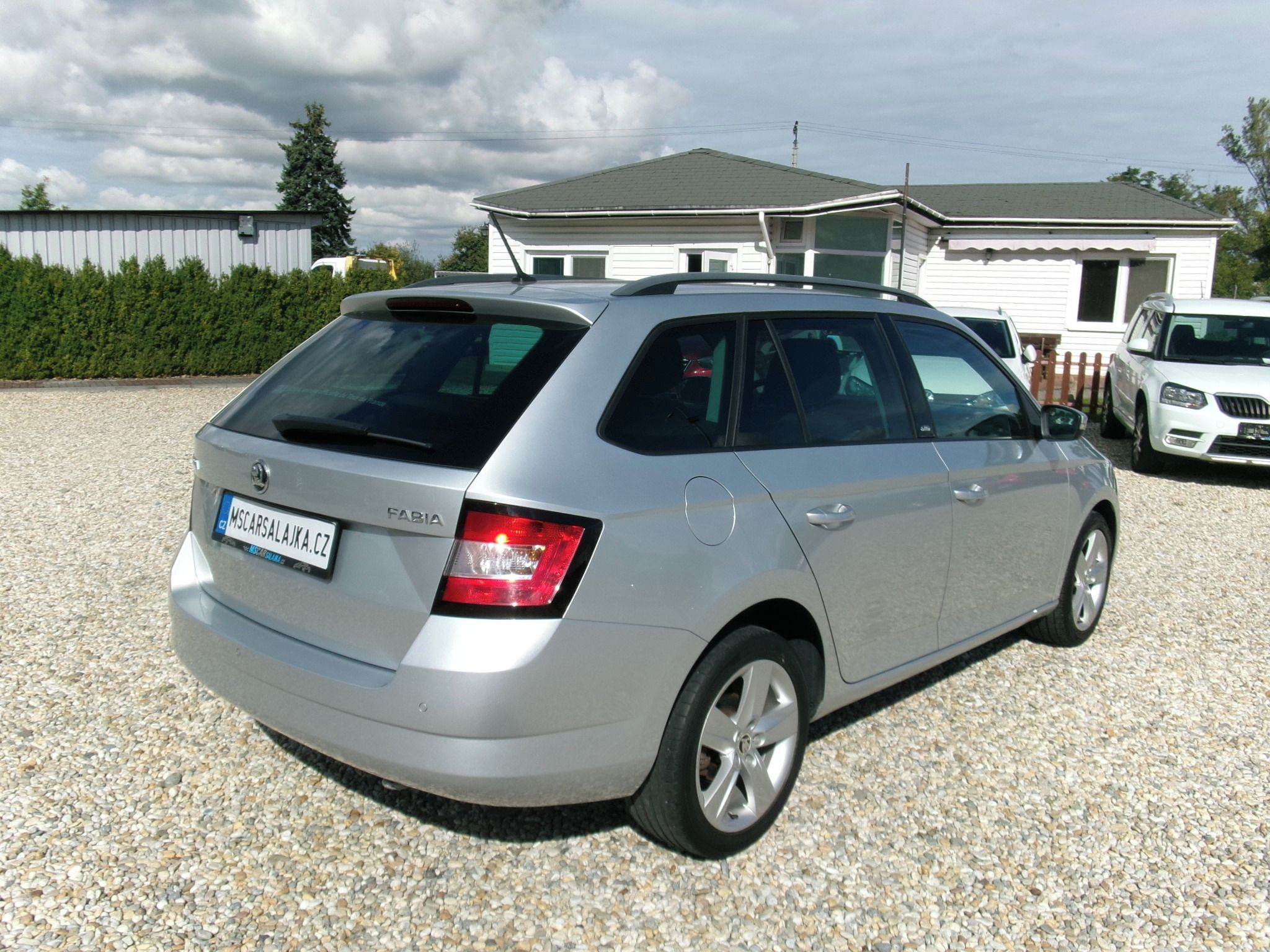 Škoda Fabia, 1.2TSi SERVIS-ROZVODY-BEZ KORO - fotka 5