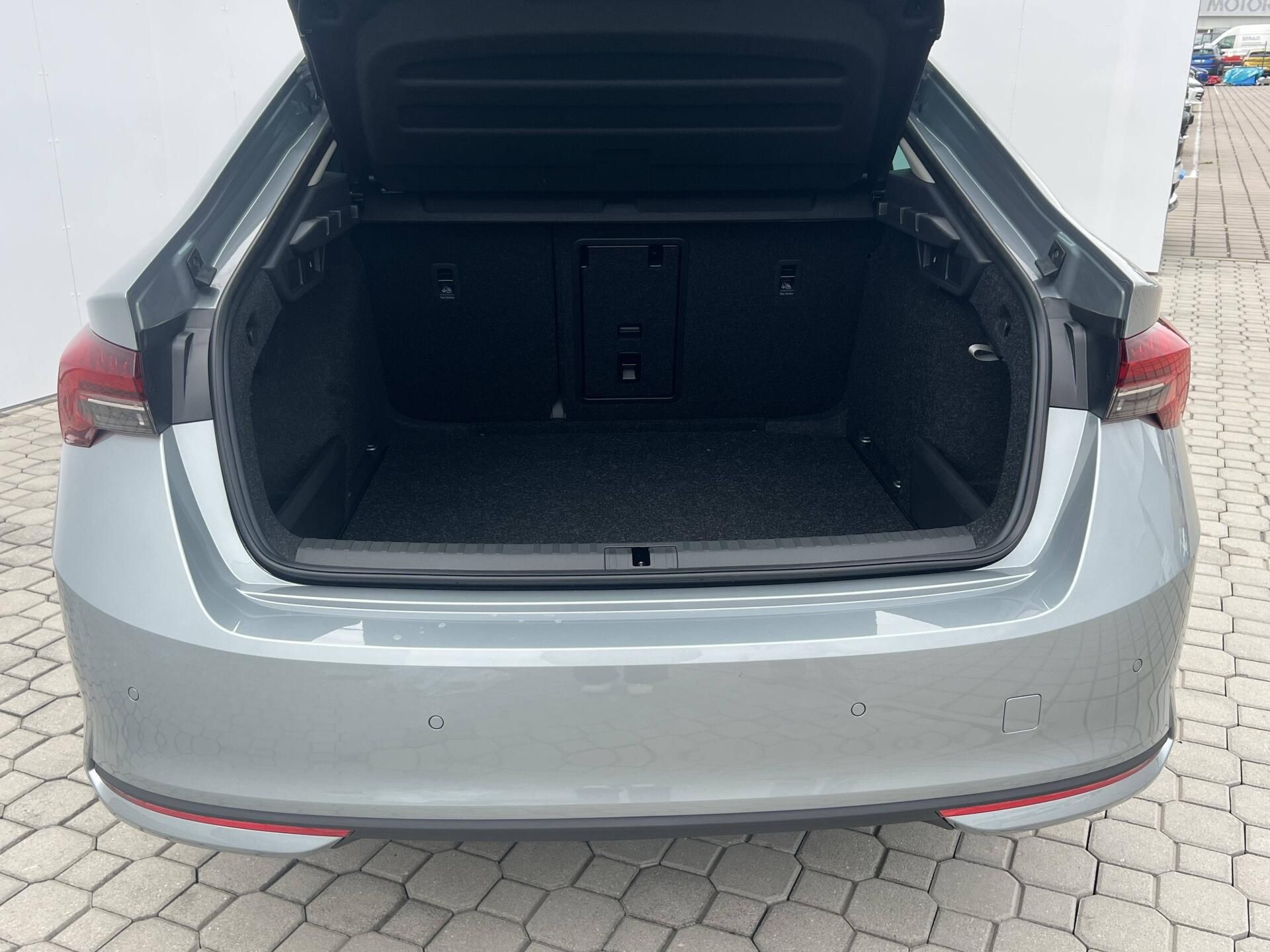 Škoda Octavia, Dynamic 7DSG 1,5TSI - fotka 6