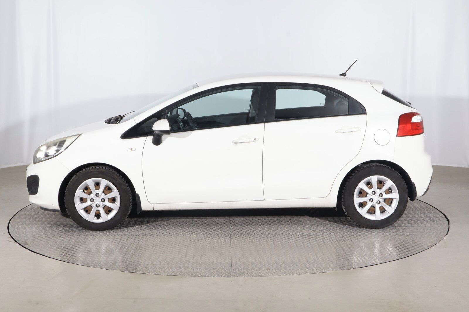 Kia Rio, 1.25 CVVT, Serv.kniha - fotka 3