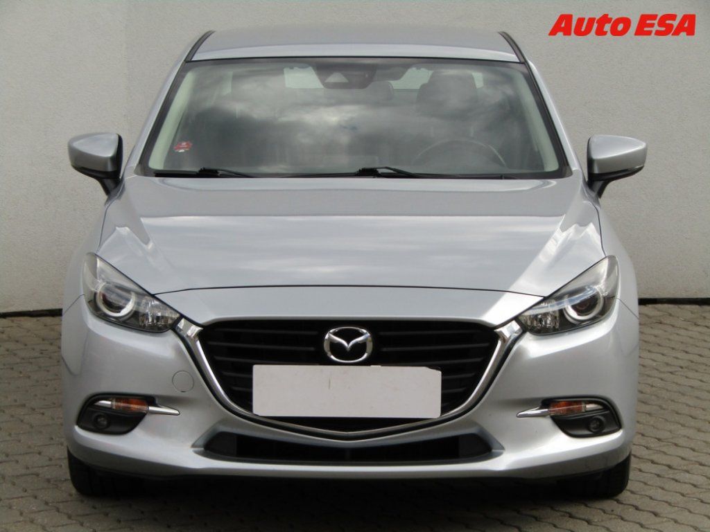 Mazda 3, 2.0 i - fotka 2