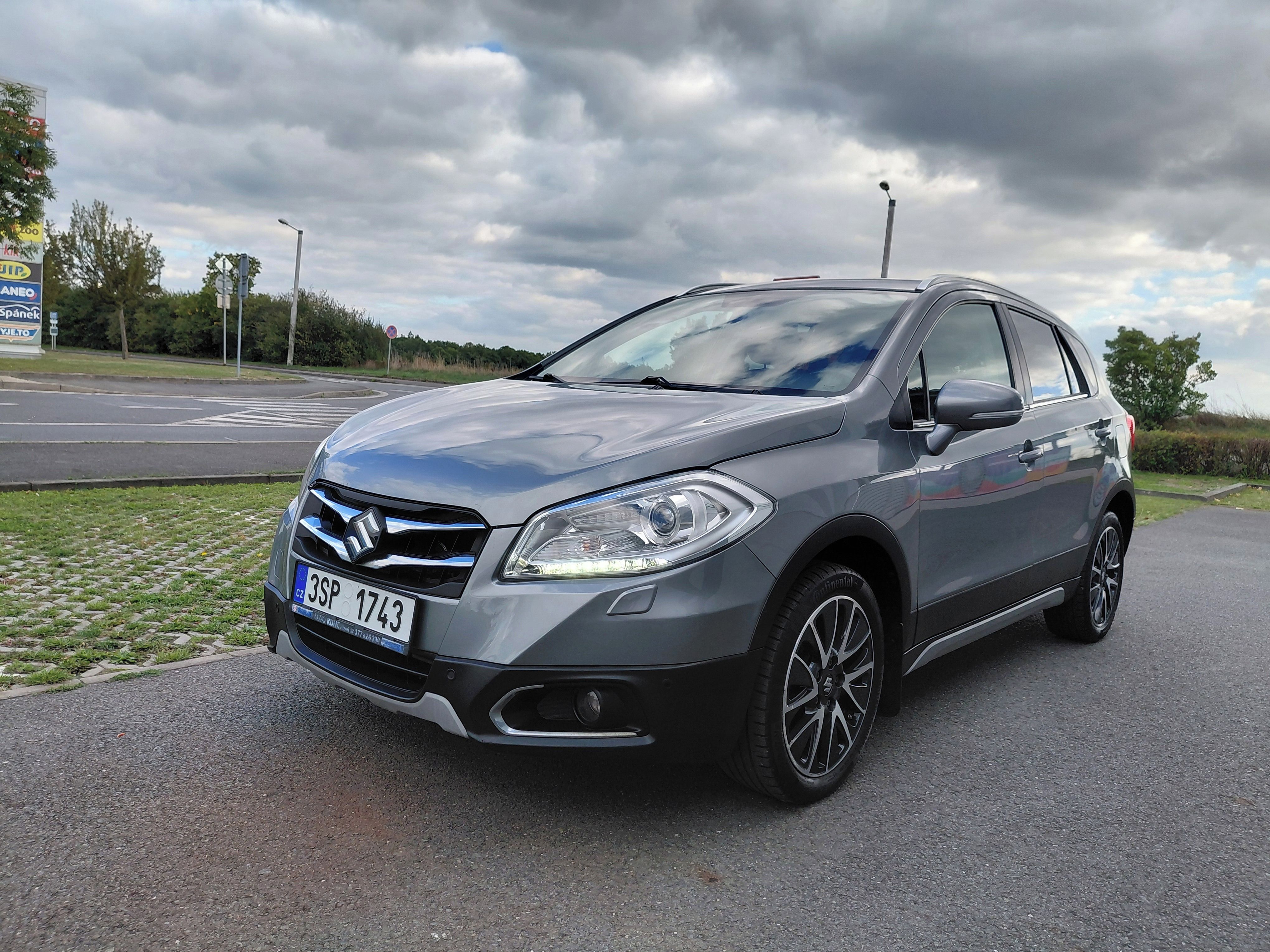 Suzuki SX4, 1.6i 88KW 4x4 1MAJ EXTRA PĚKNÉ - fotka 3