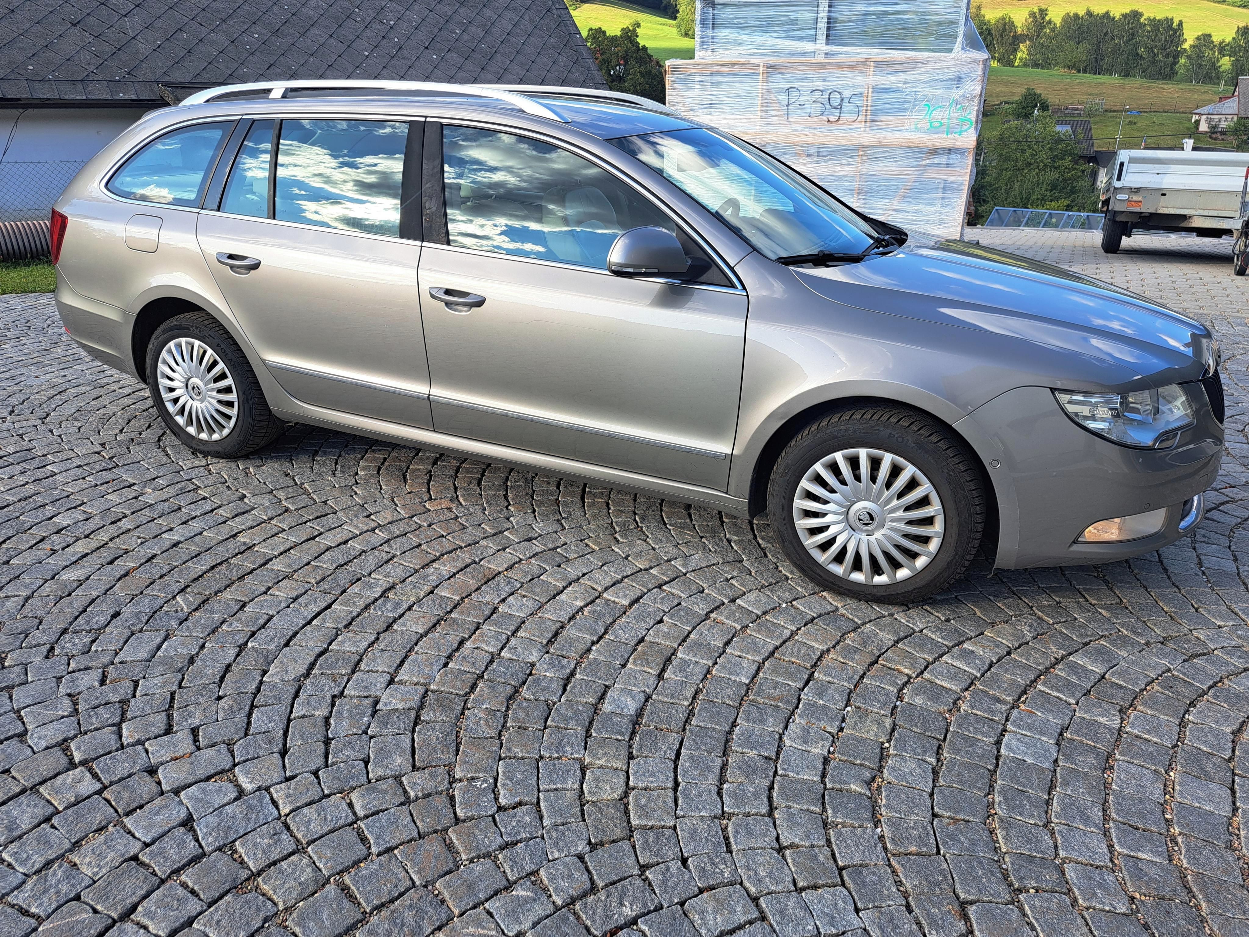 Škoda Superb, Škoda Superb