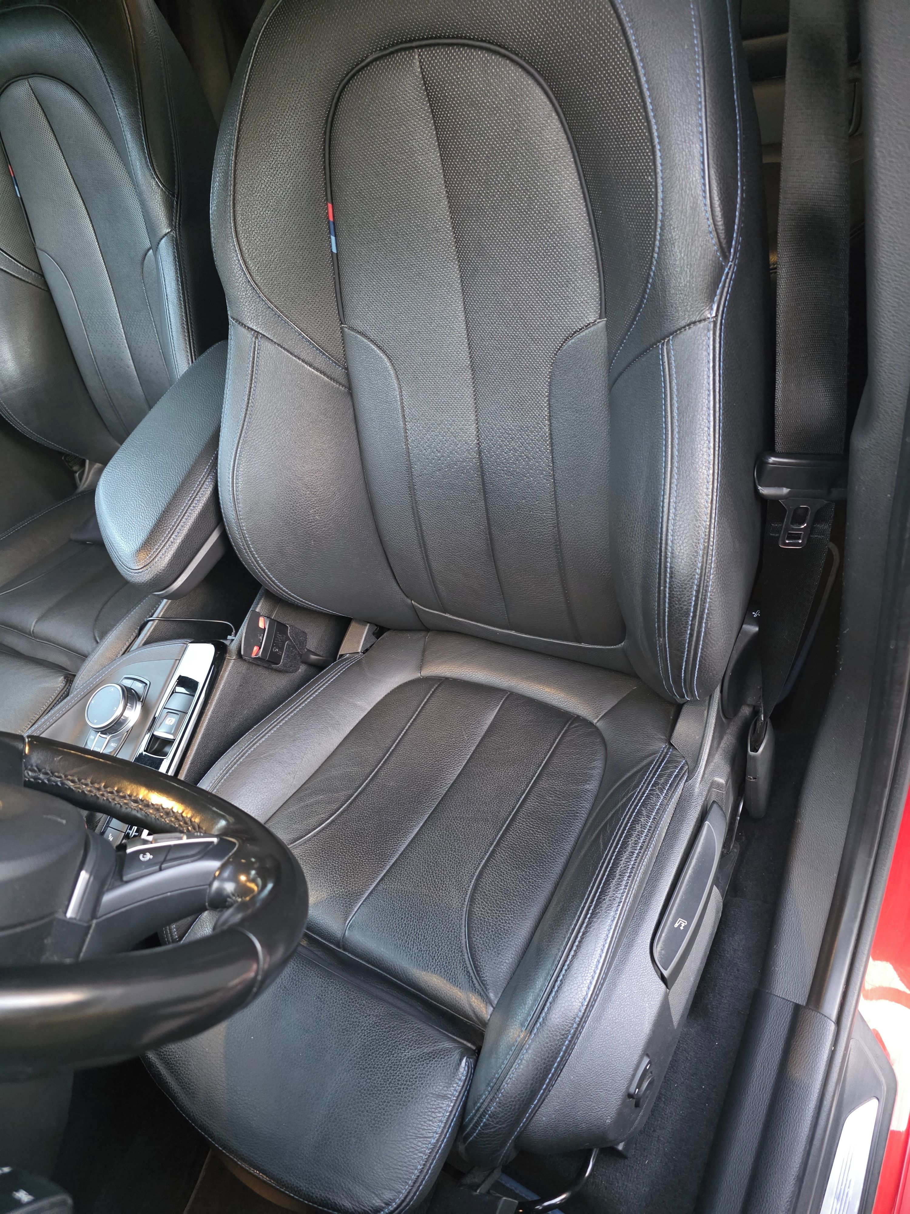 BMW X2, xDrive20d Model M Sport - fotka 6