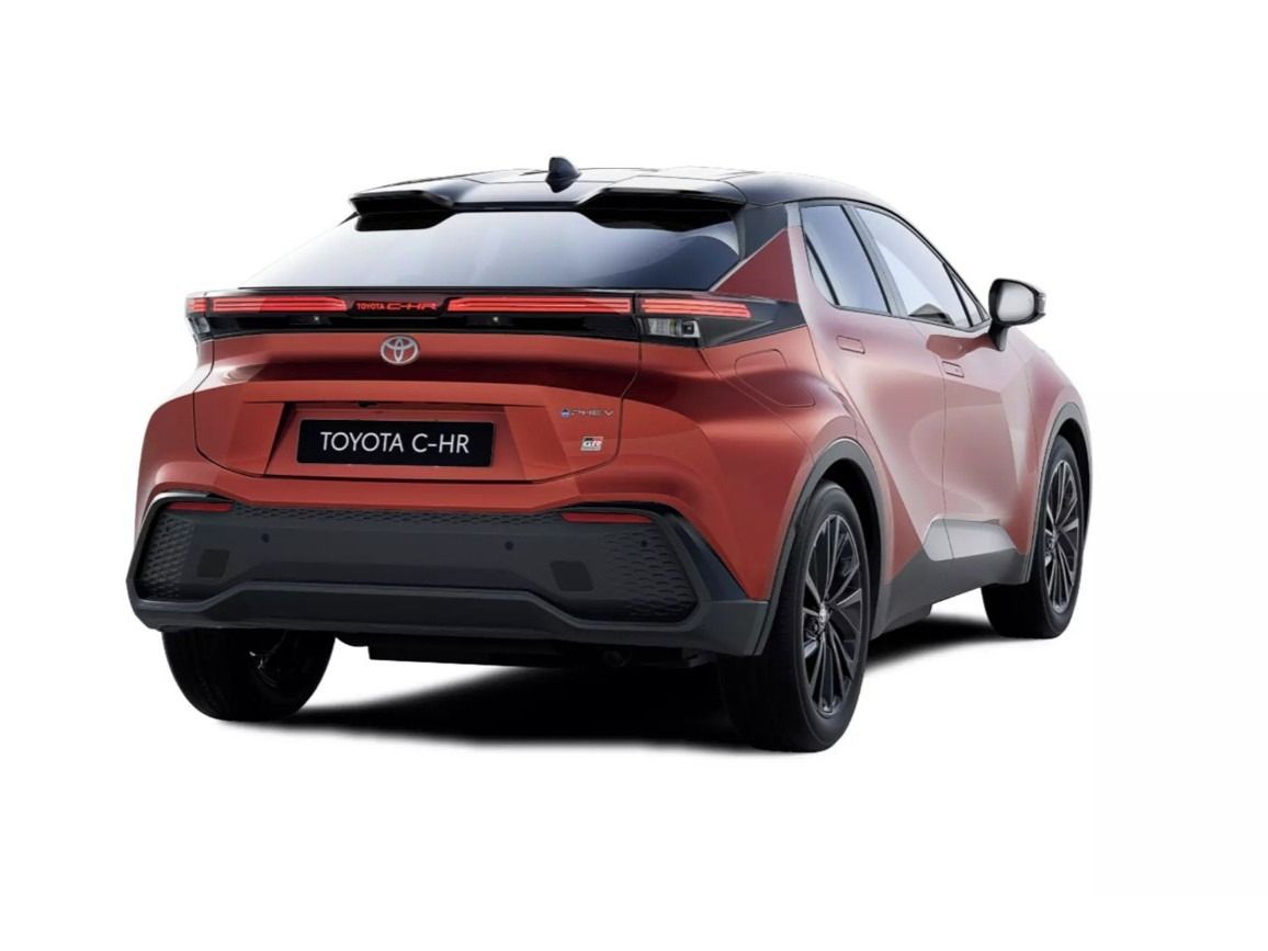 Toyota C-HR, GR Sport, 2,0L.PHEV, CVT, 4x2 - fotka 3