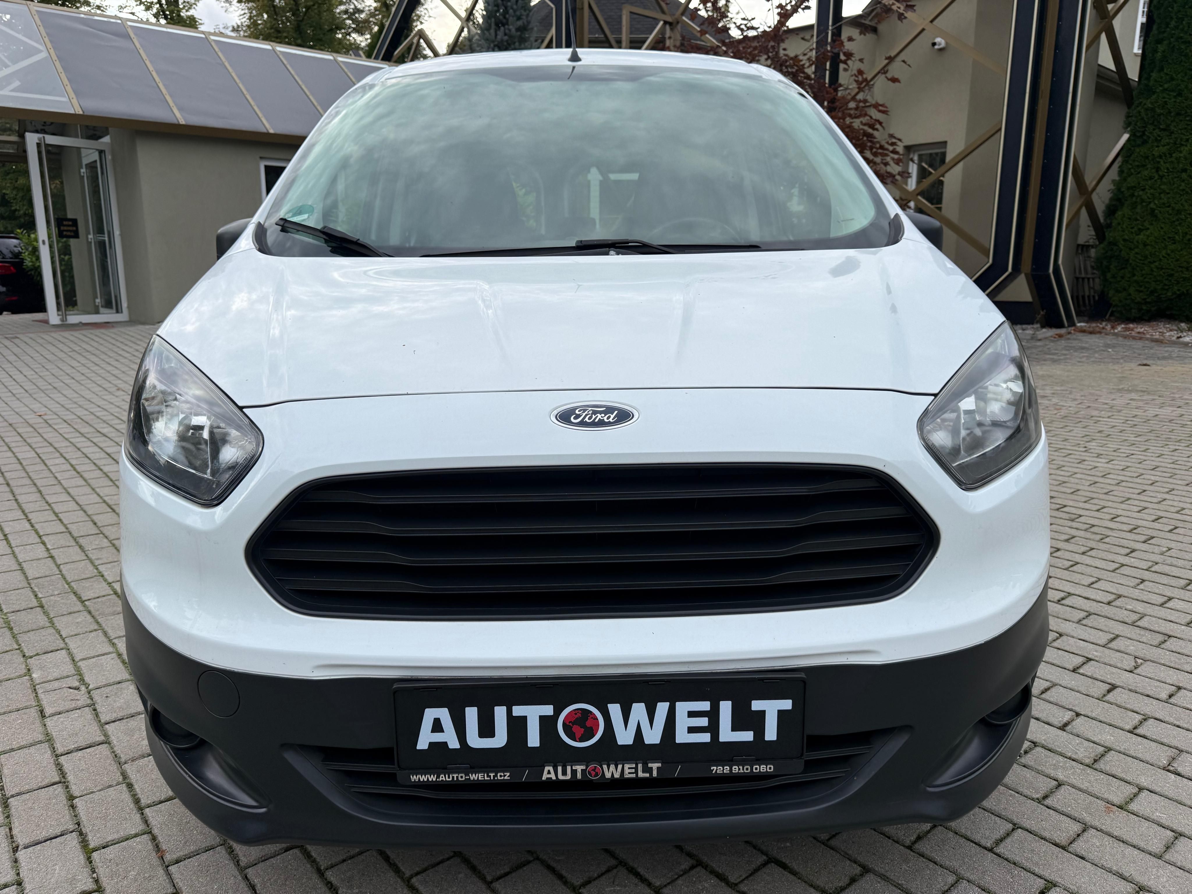 Ford Tourneo Courier, 1.0i 74kW /5 MÍST/112TKM/2015 - fotka 3