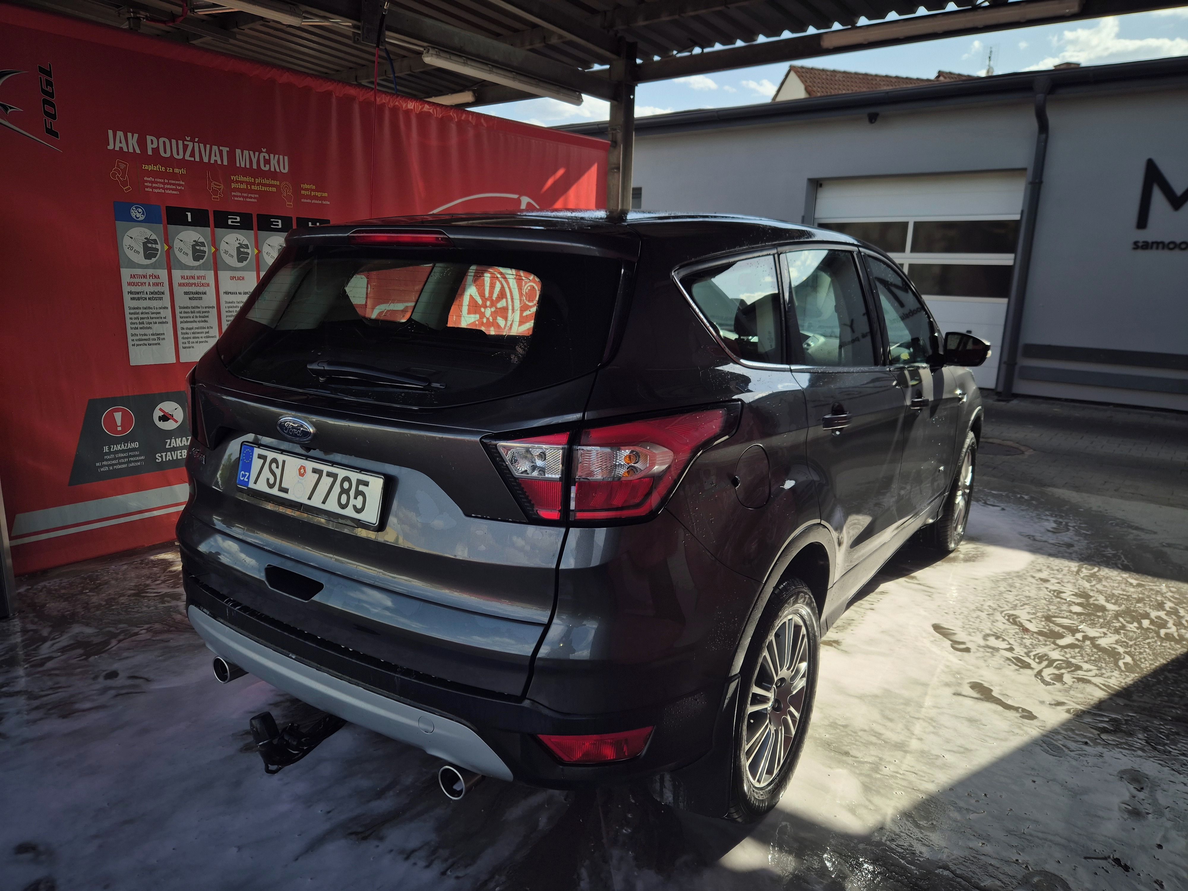Ford Kuga, Ford Kuga 2.0 TDCi 110KW 4X4 - fotka 4