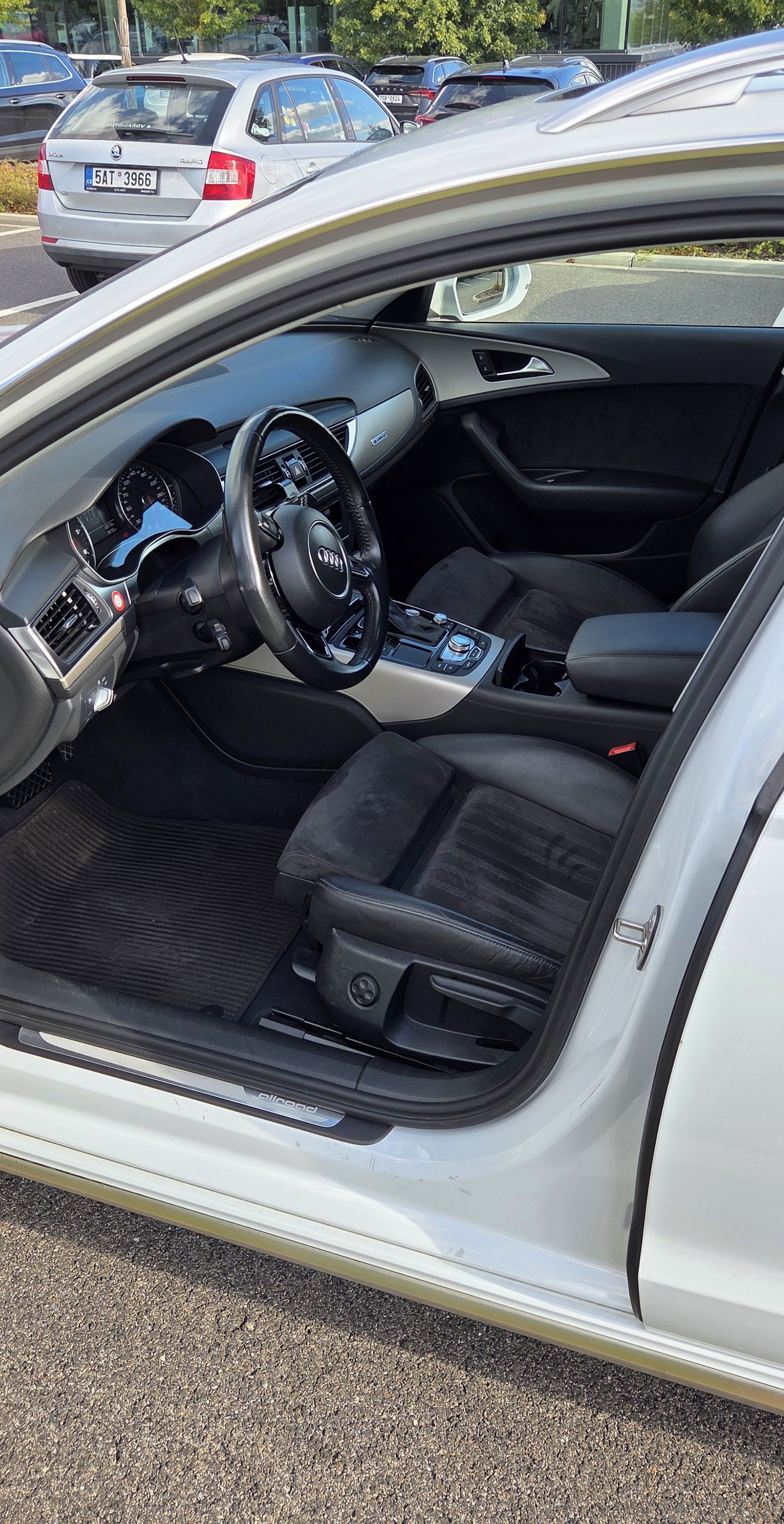 Audi A6 allroad, quattro 3.0 TDI, 90tis km - fotka 6