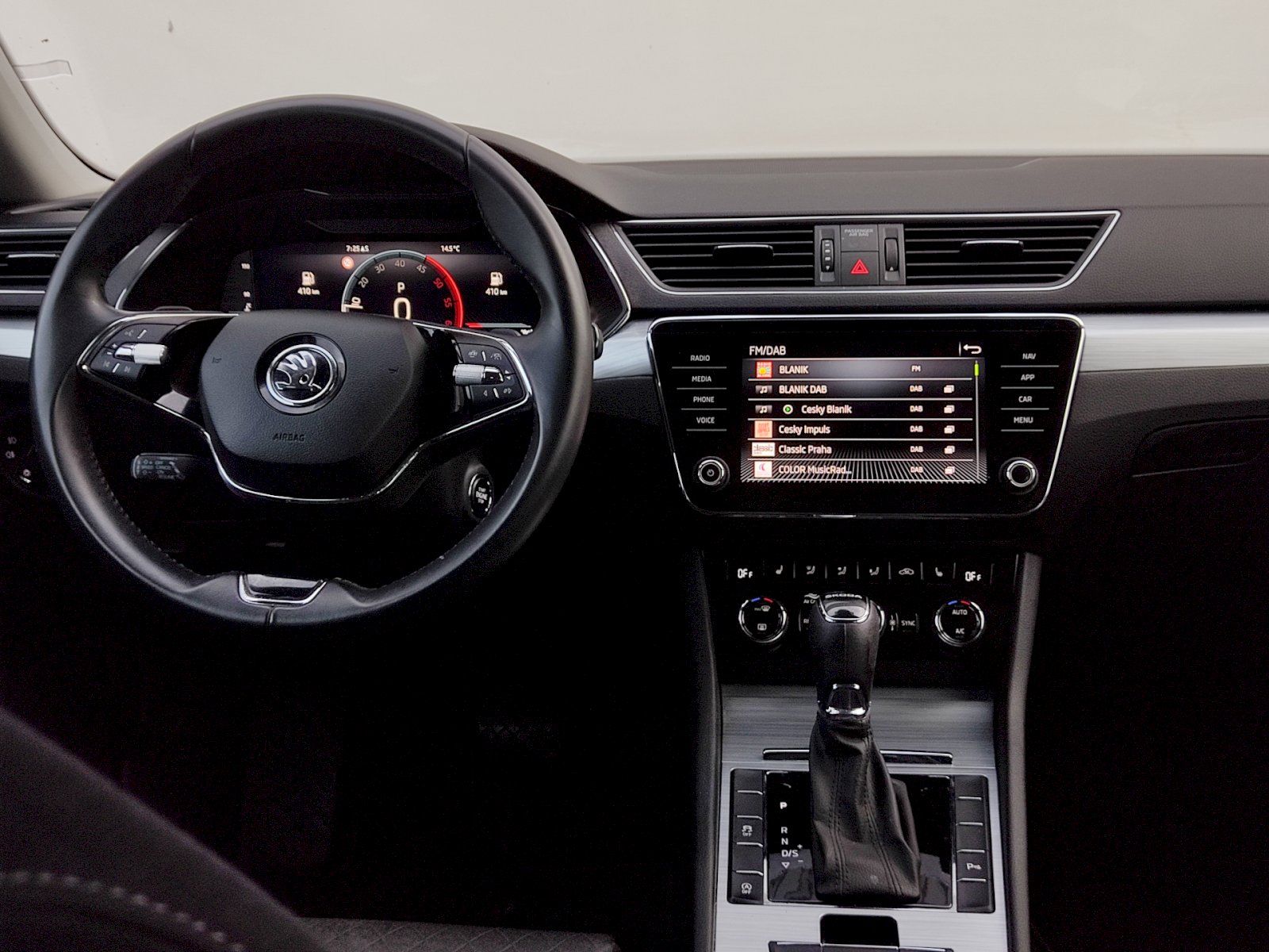 Škoda Superb, Combi 2,0 Tdi 147 Kw DSG - fotka 6
