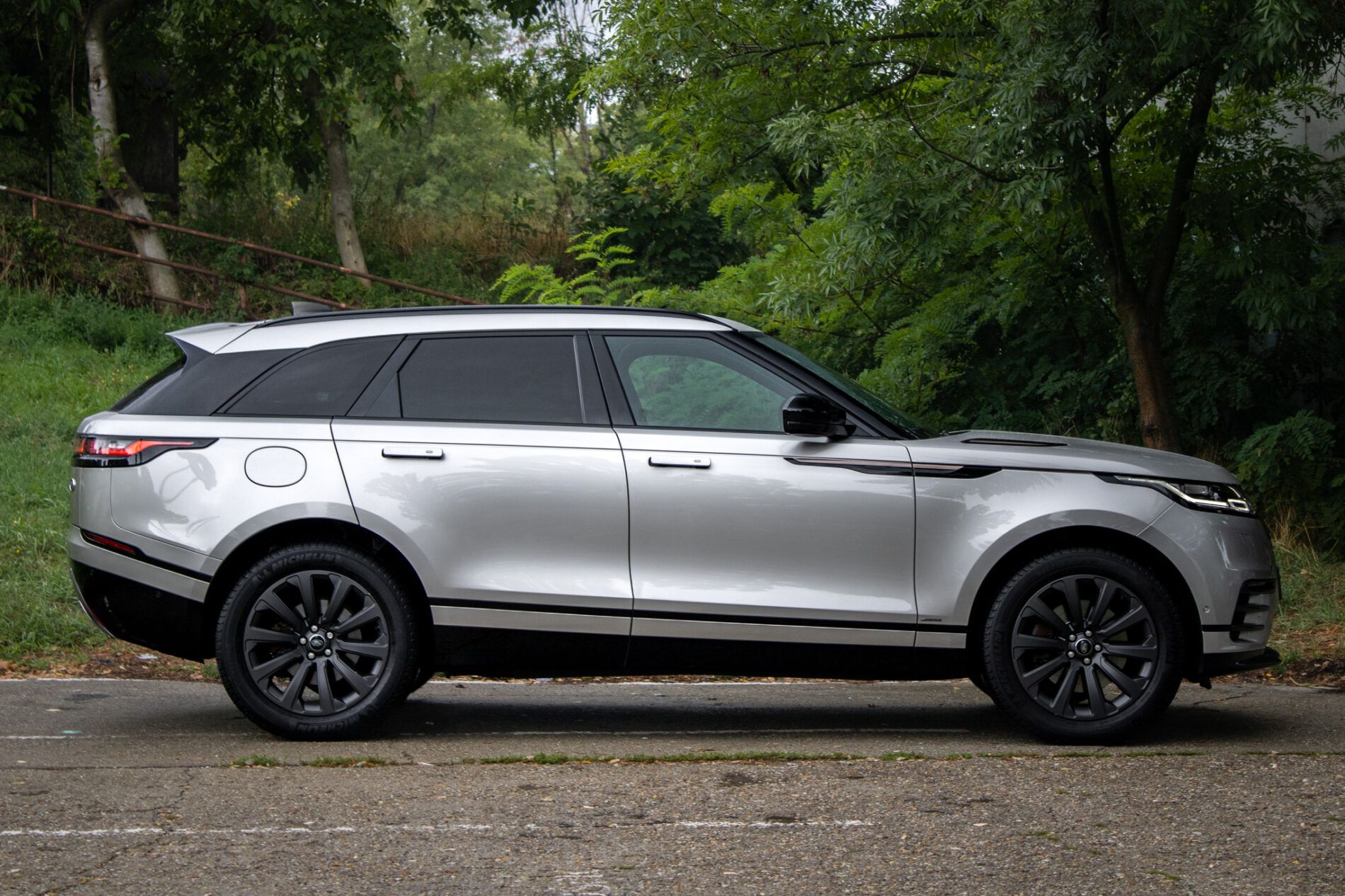 Land Rover Range Rover Velar - fotka 4
