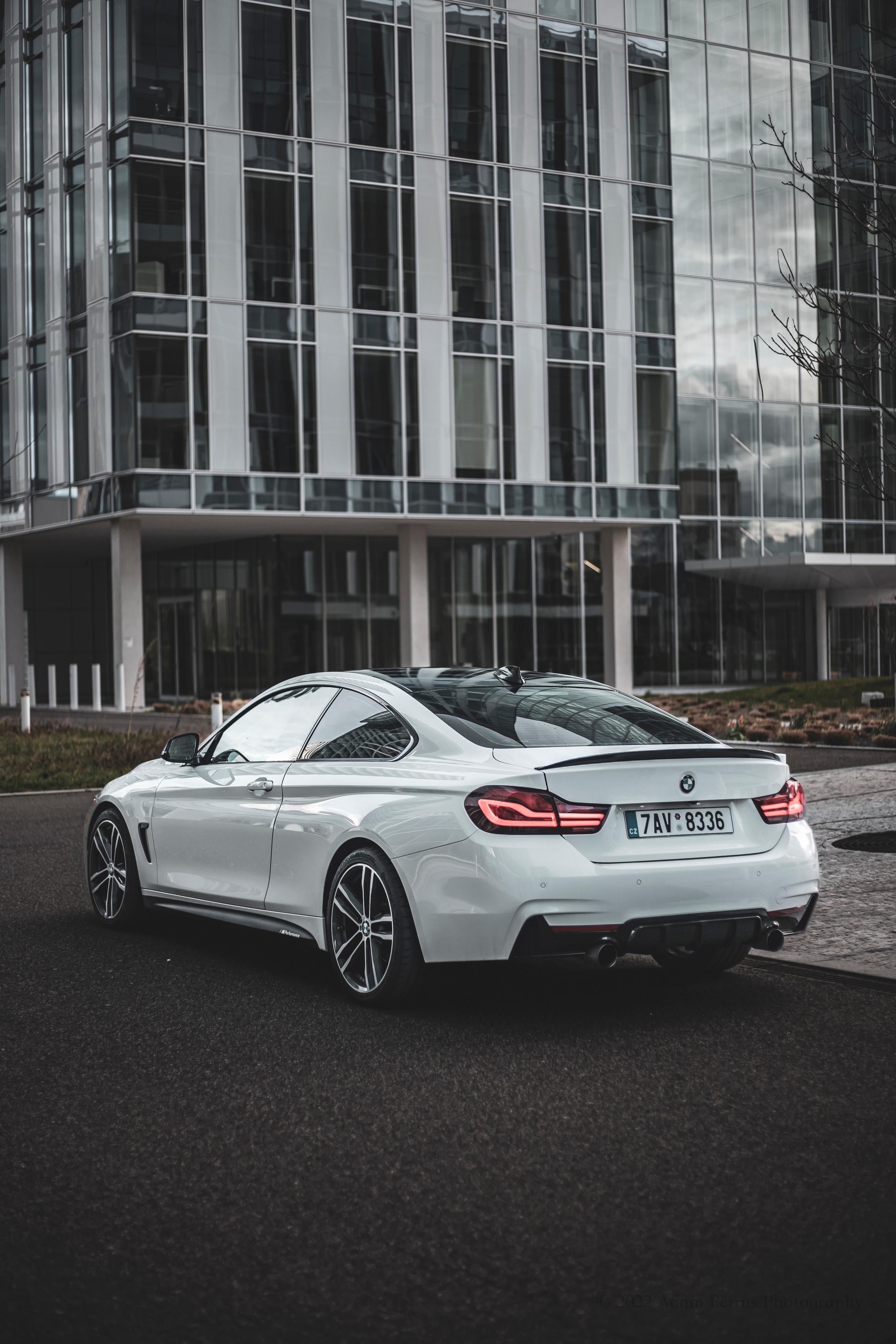 BMW Řada 4, Prodám 430i (Odpočtové) - fotka 3