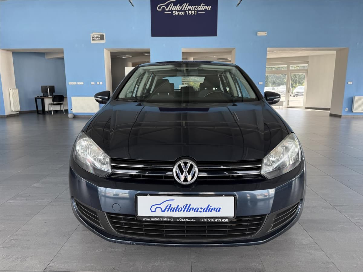 Volkswagen Golf, 1,2   TSI 77kW,COMFORT,SERVISK - fotka 2