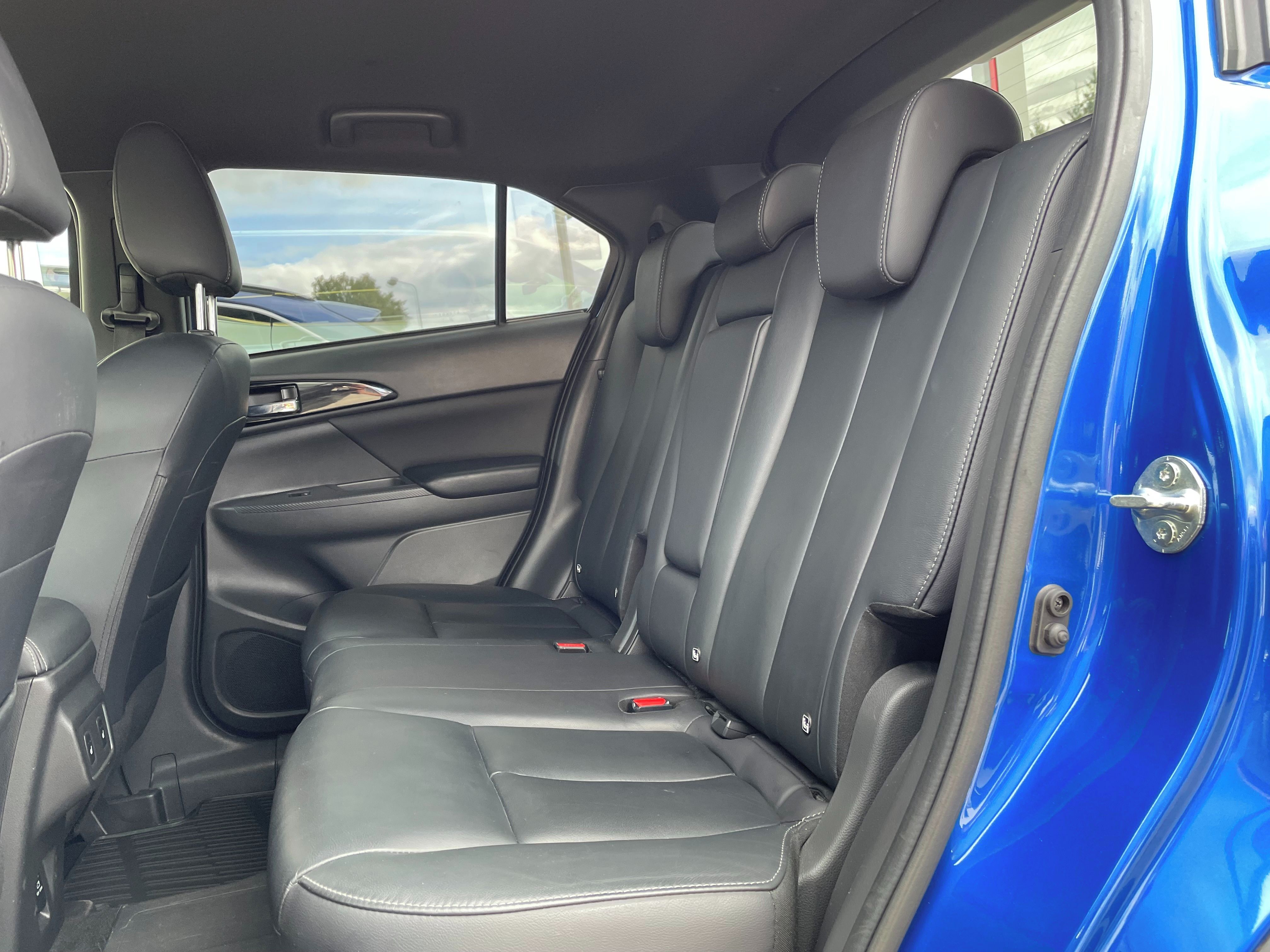 Mitsubishi Eclipse Cross, 2,4 PHEV - fotka 6