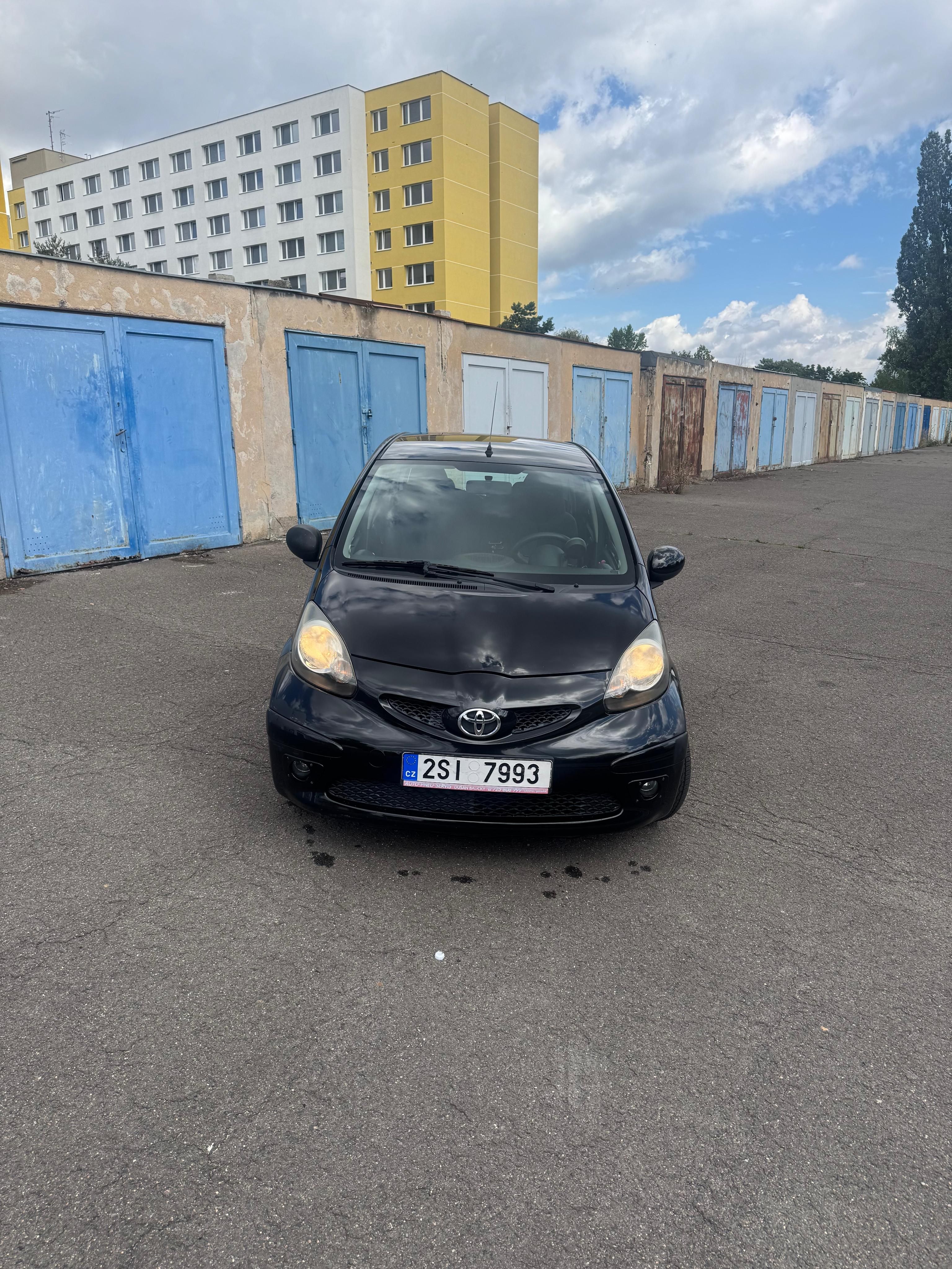 Toyota Aygo, 50kW, Klima, Servis, ČR - fotka 2