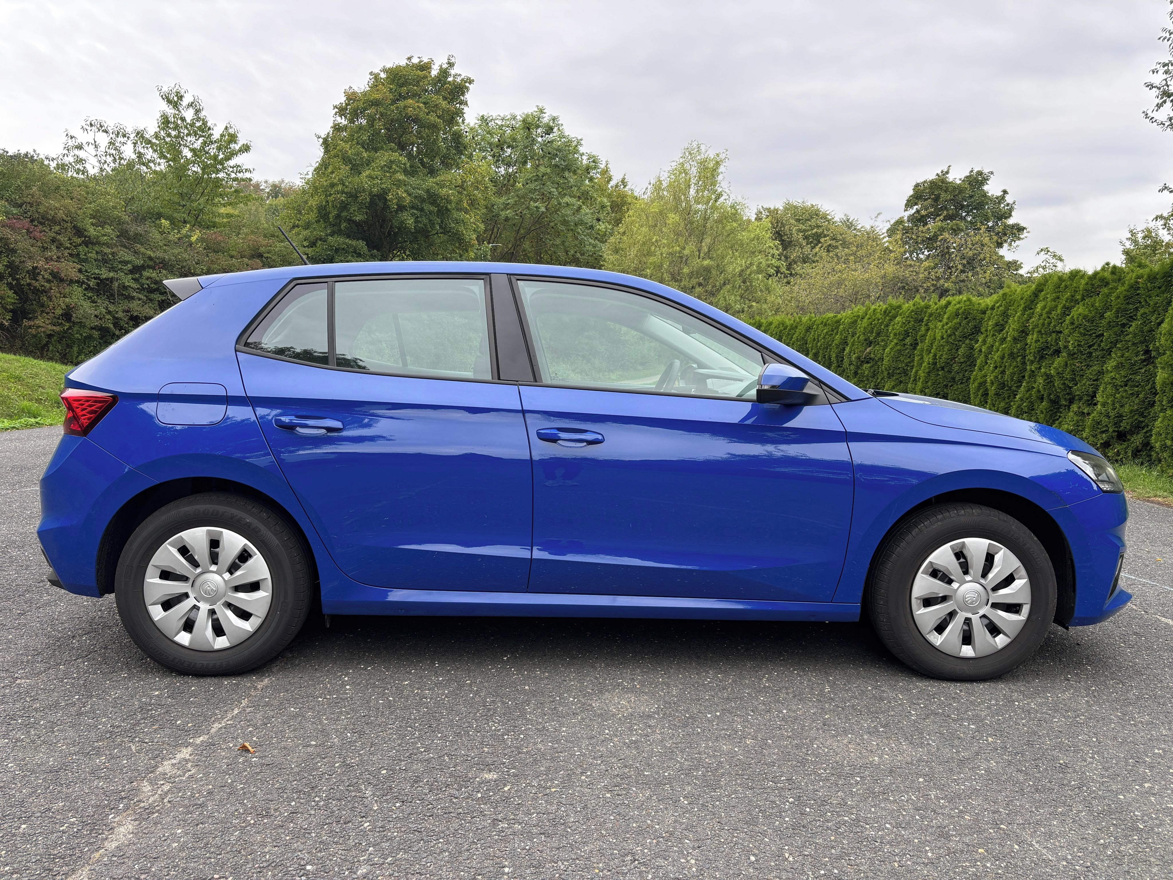 Škoda Fabia, 1.0MPI 1. majitel top stav - fotka 4