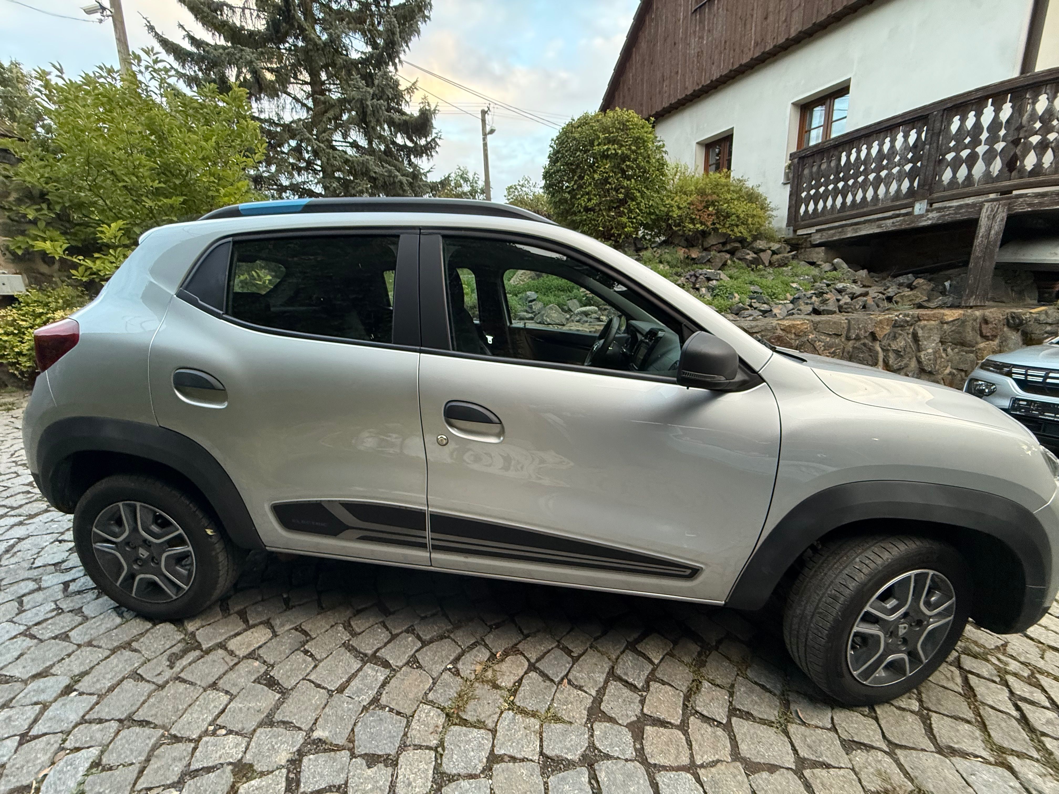 Dacia Spring - fotka 6