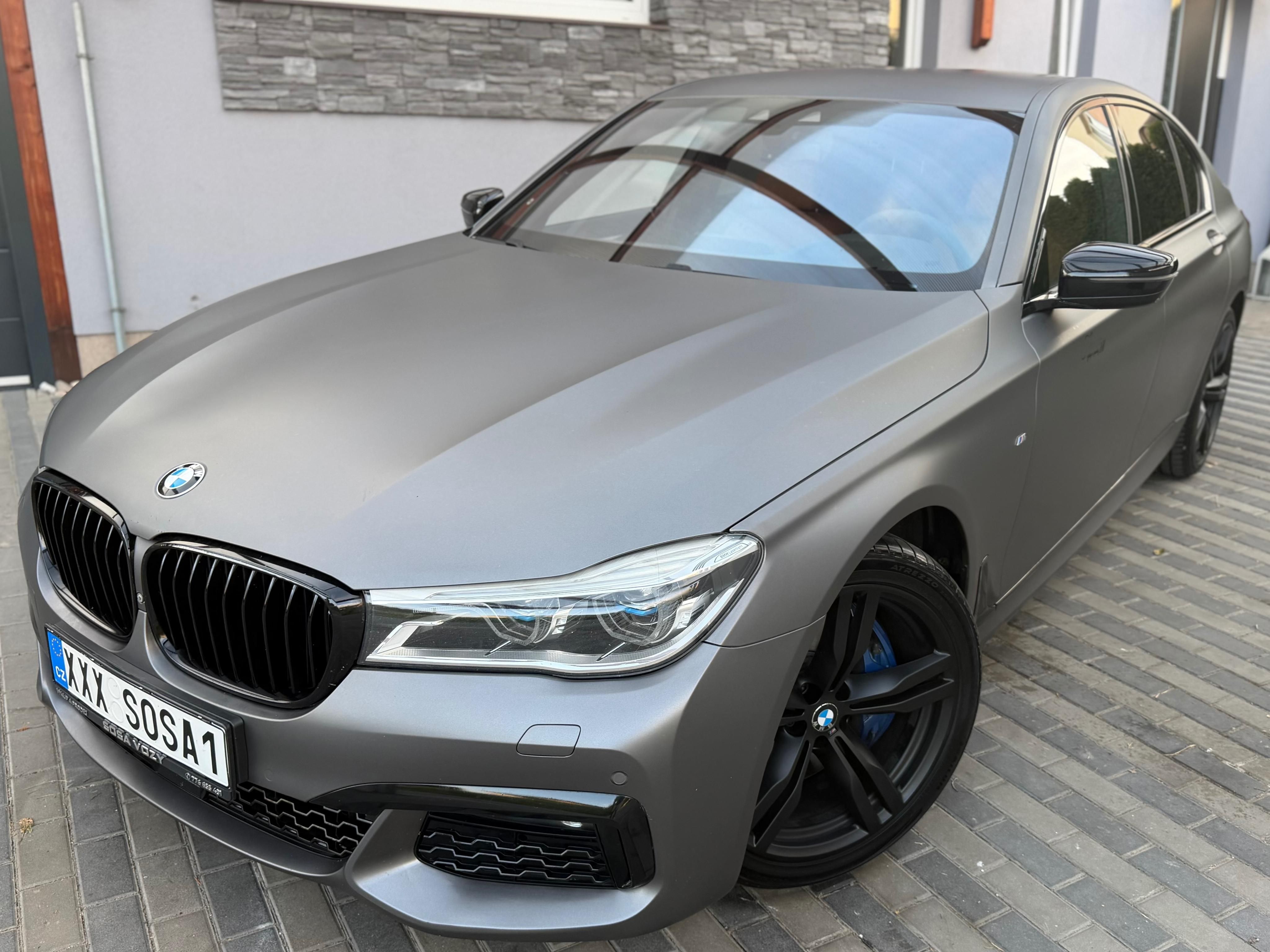 BMW Řada 7 - fotka 6