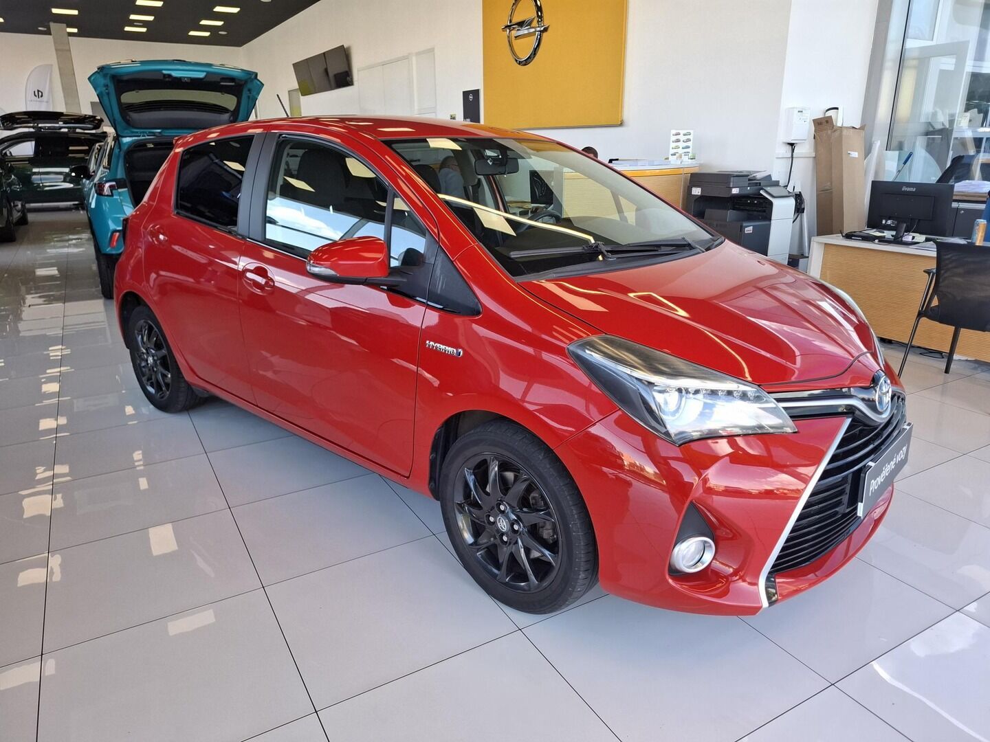 Toyota Yaris, 1.5HEV 55KW 2015 - fotka 2