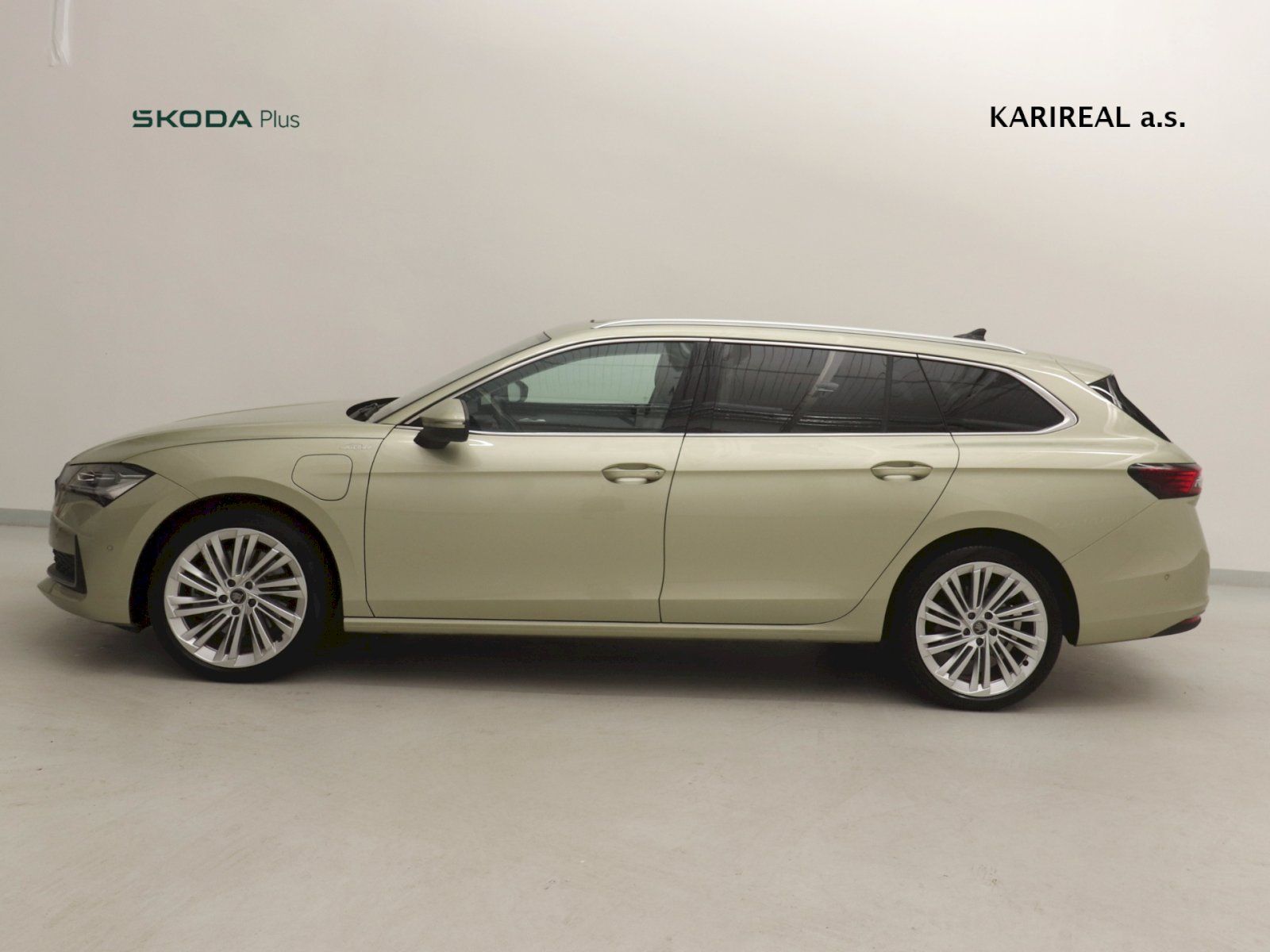 Škoda Superb, TSI iV 150kW DSG L&K - fotka 3