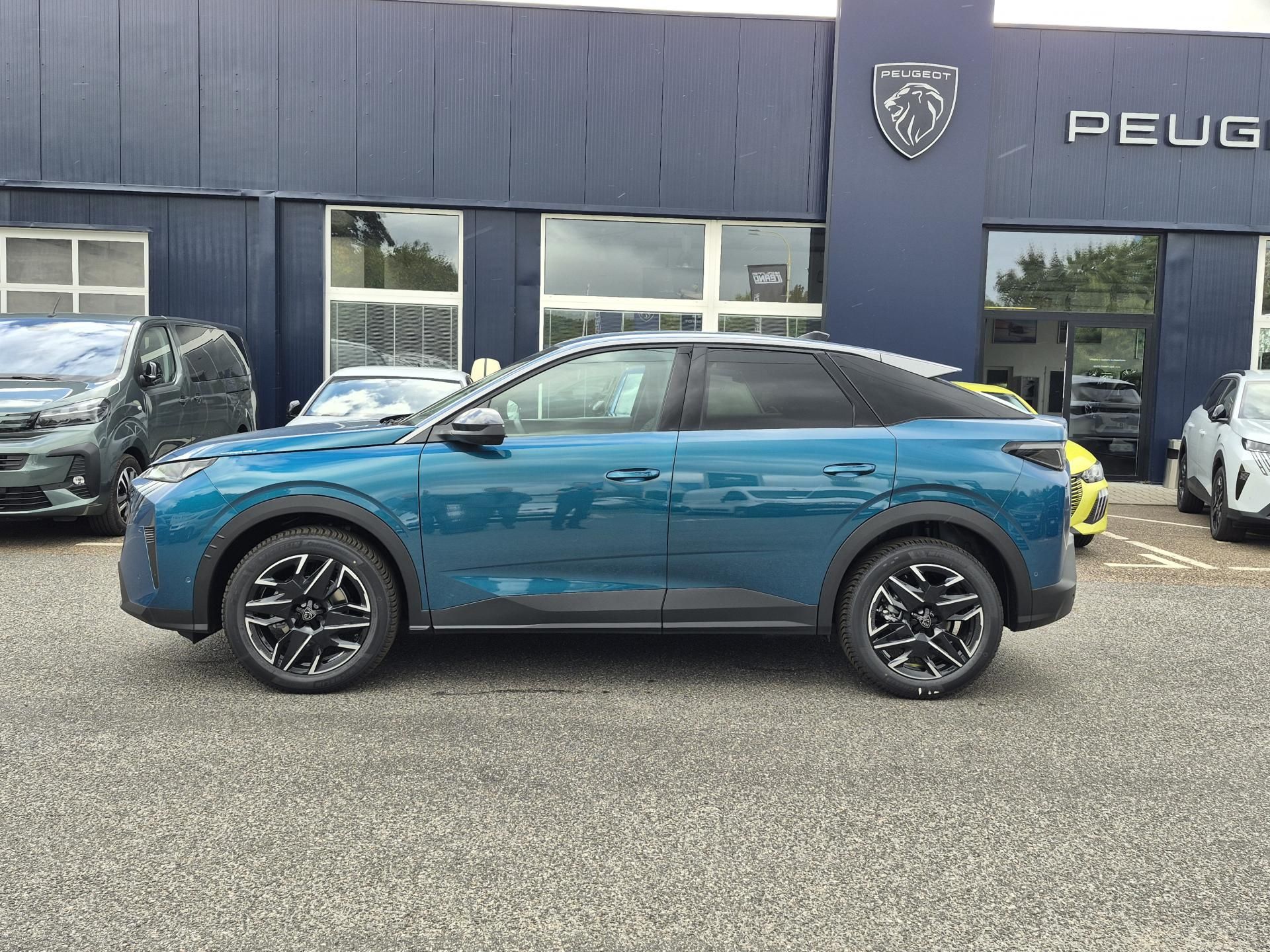 Peugeot 3008, BUSINESS Hybrid 145 e-DCS6 - fotka 2