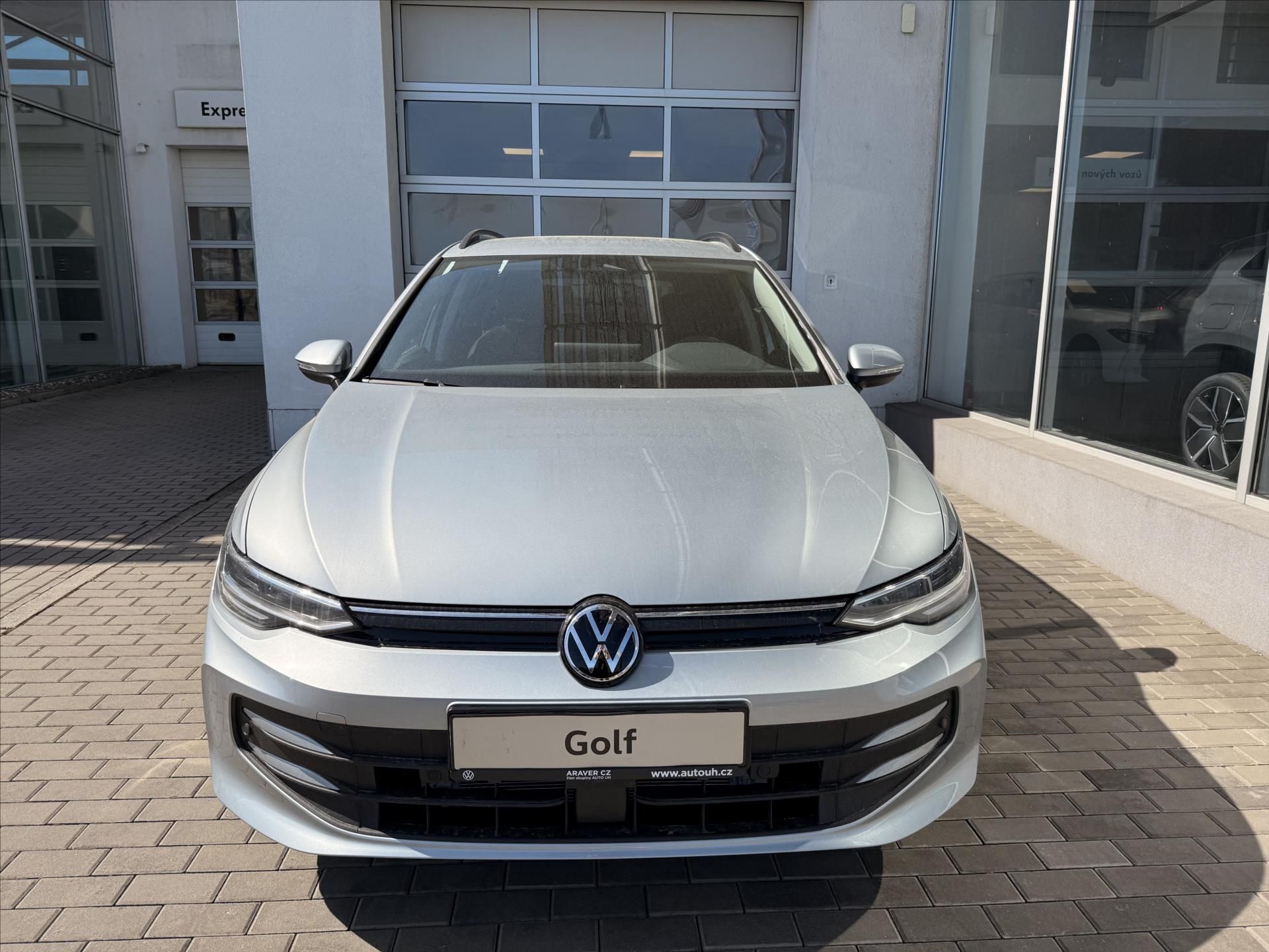 Volkswagen Golf Variant, 1,5 eTSI 7DSG mHEV  People - fotka 2