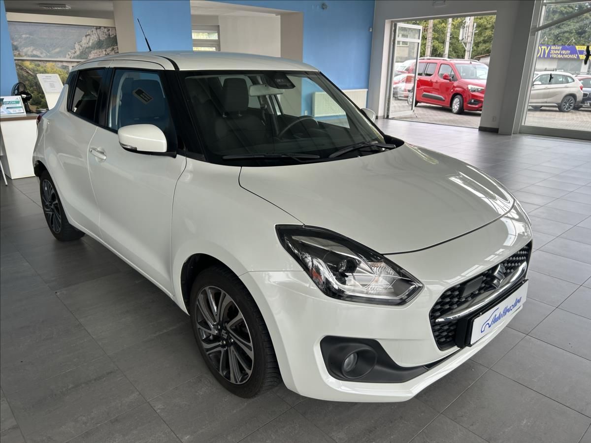 Suzuki Swift, 1,2   HYBRID,AUTOMAT,1.MAJ,ČR