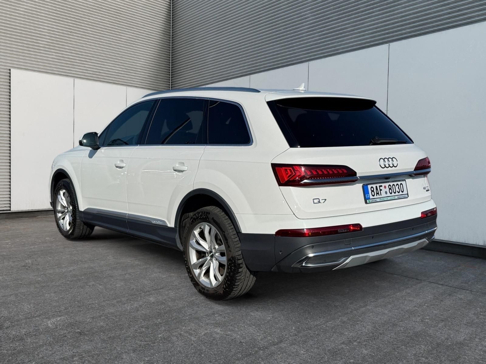 Audi Q7, 45TDI 170kW QUATTRO TAŽNÉ CZ - fotka 4