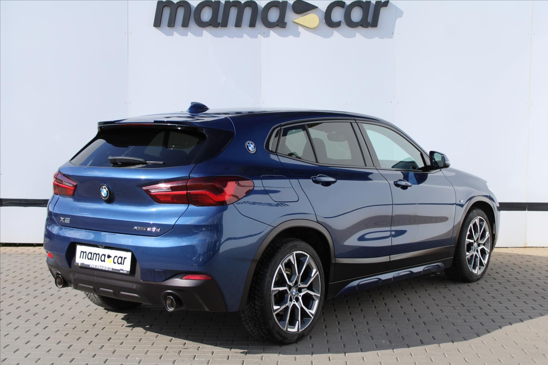 BMW X2, xDrive 20d 140kW M PAKET ČR - fotka 3