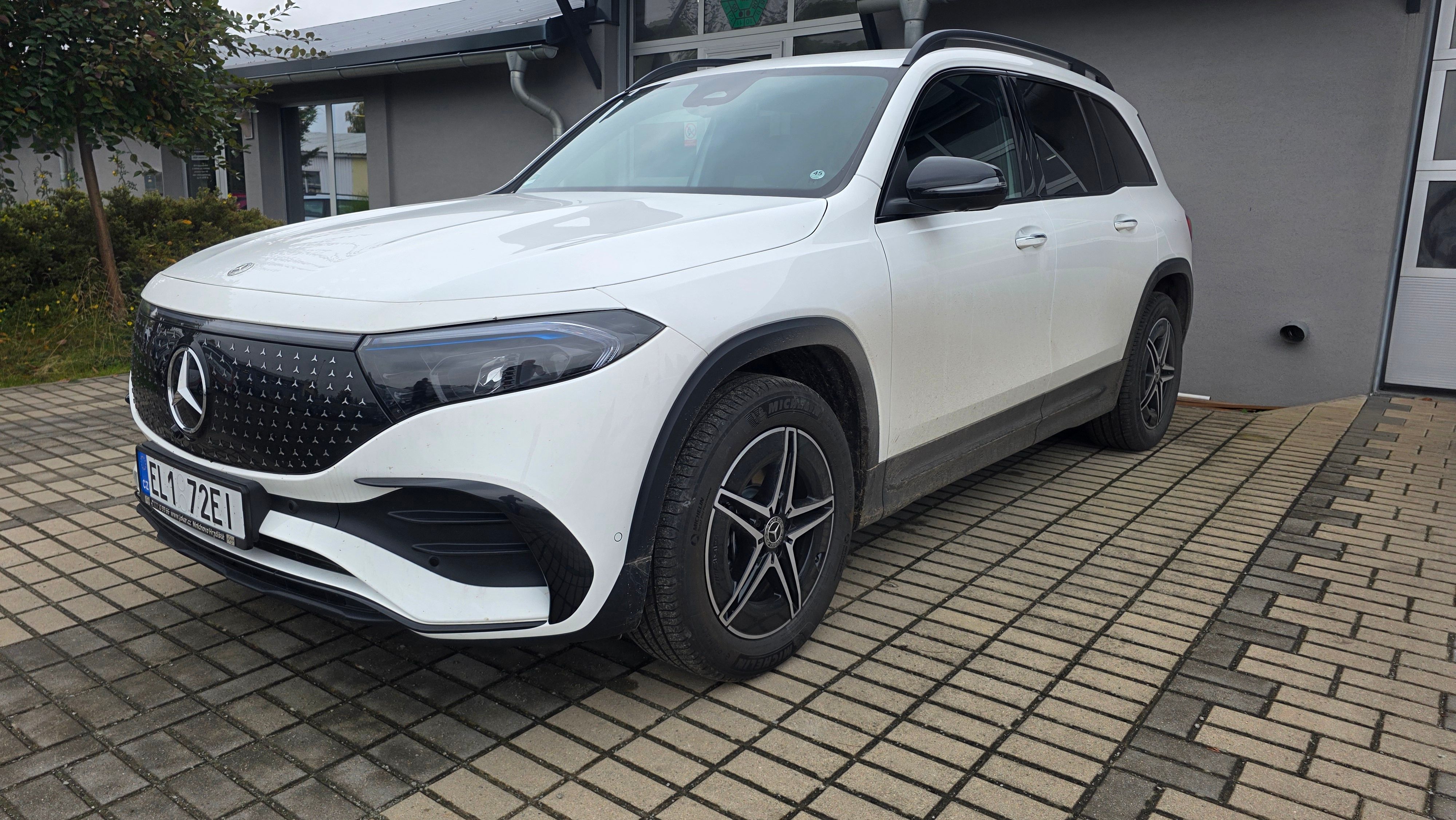 Mercedes-Benz EQB, 350 4x4 AMG 11/25  TOP+ výbava