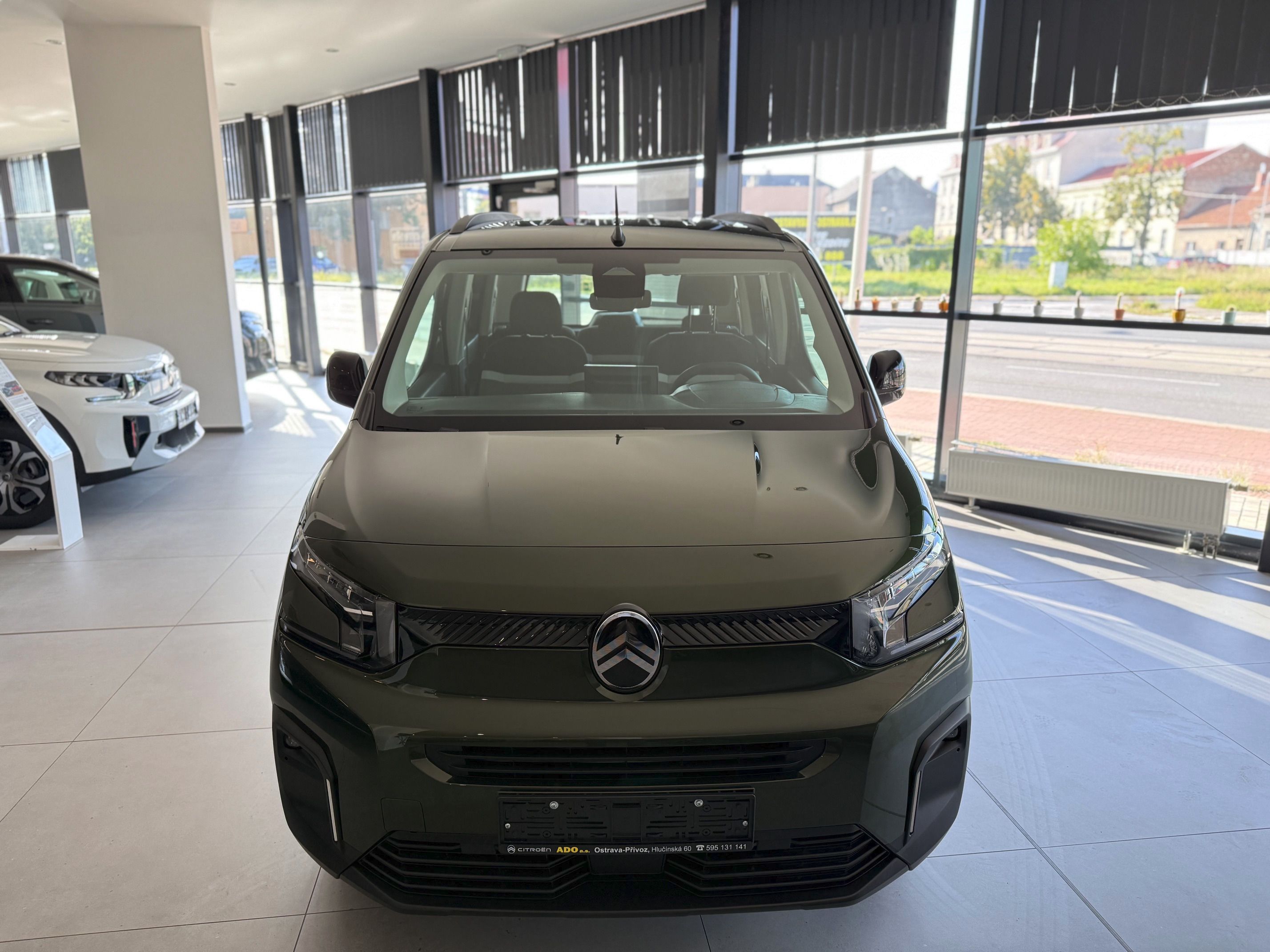 Citroën Berlingo, PLUS Diesel 100k Manual - fotka 2