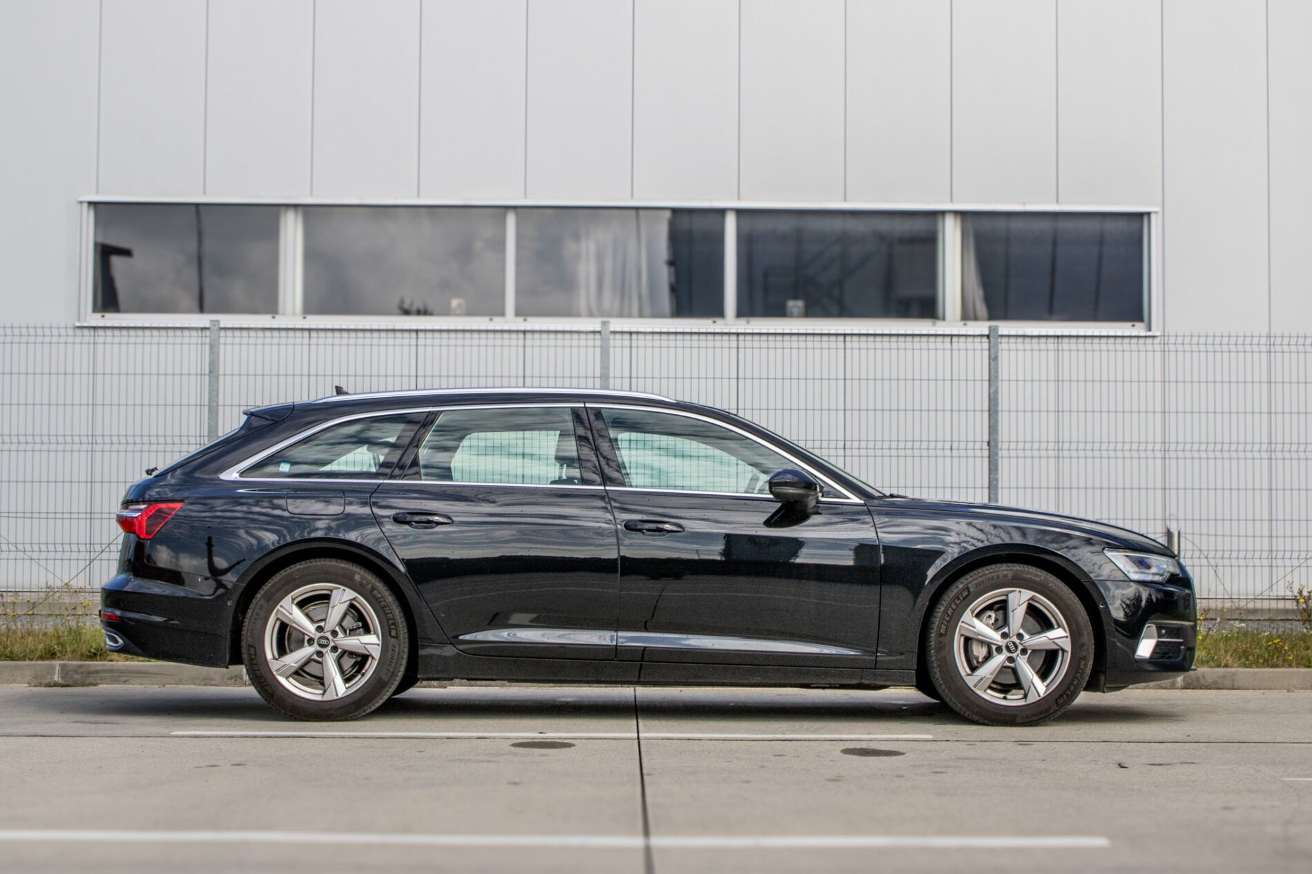 Audi A6 Avant - fotka 4