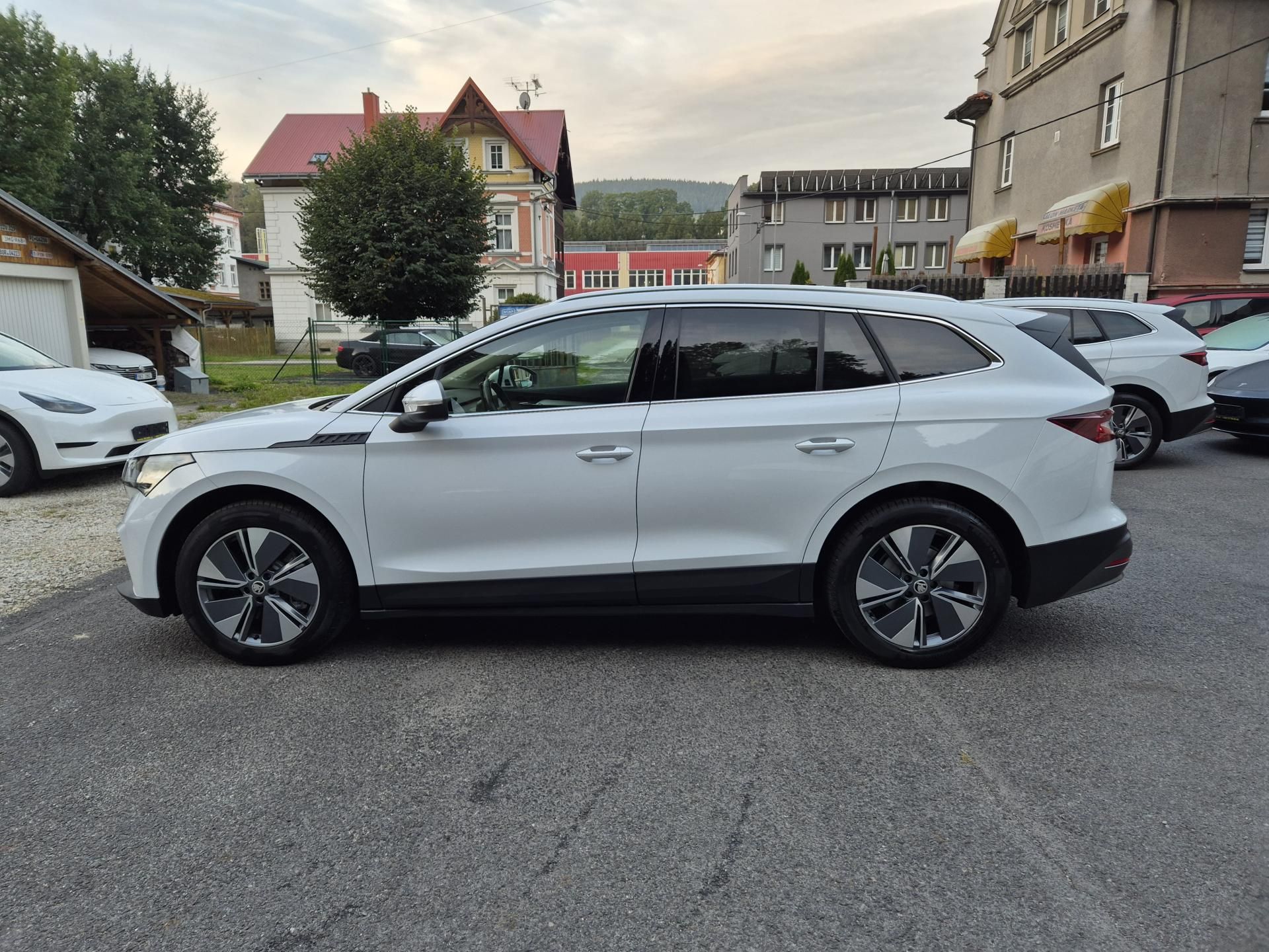 Škoda Enyaq, 150kw, iV80 19ALU TZ SOH 98% - fotka 6