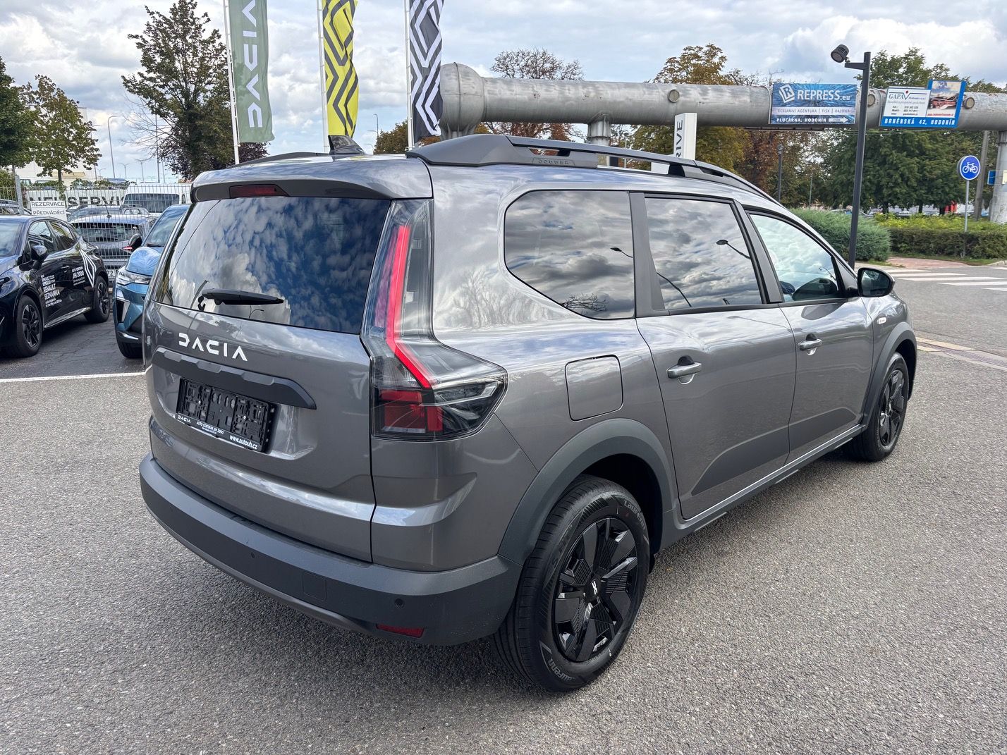 Dacia Jogger, Expression Eco-G 120 5 míst - fotka 6