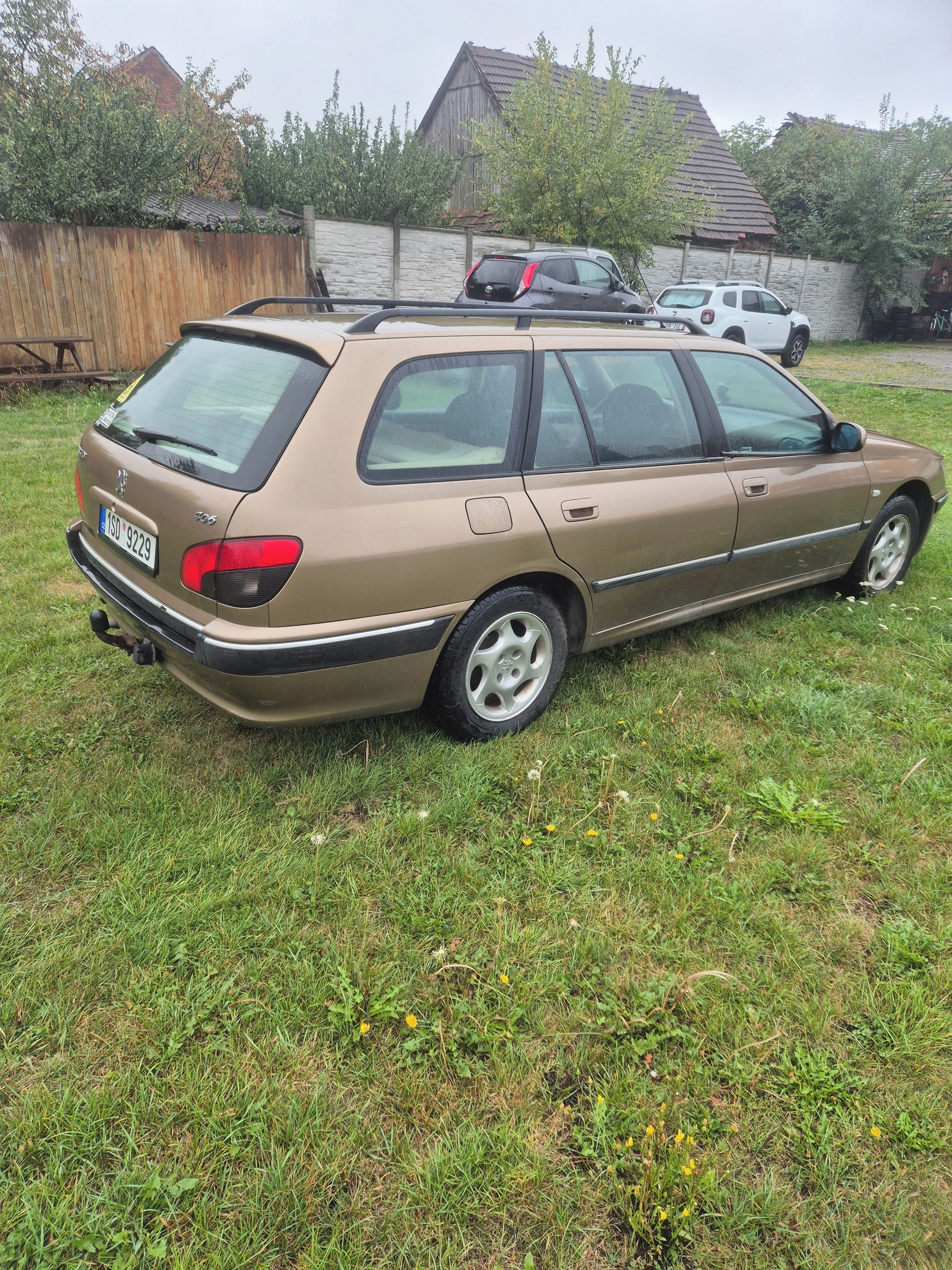 Peugeot 406, 2.0 hdi - fotka 5