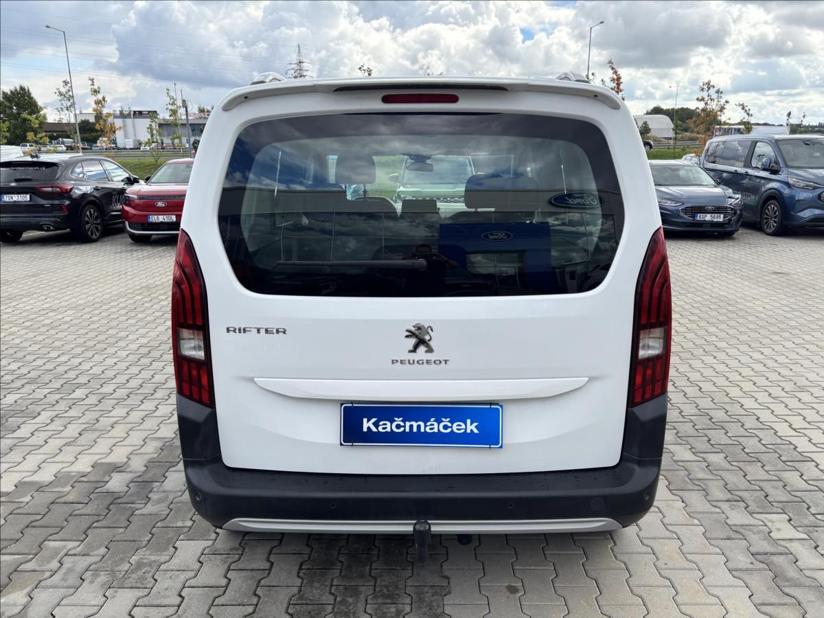 Peugeot Rifter, 1,5 Bluehdi 75kW Allure - fotka 4