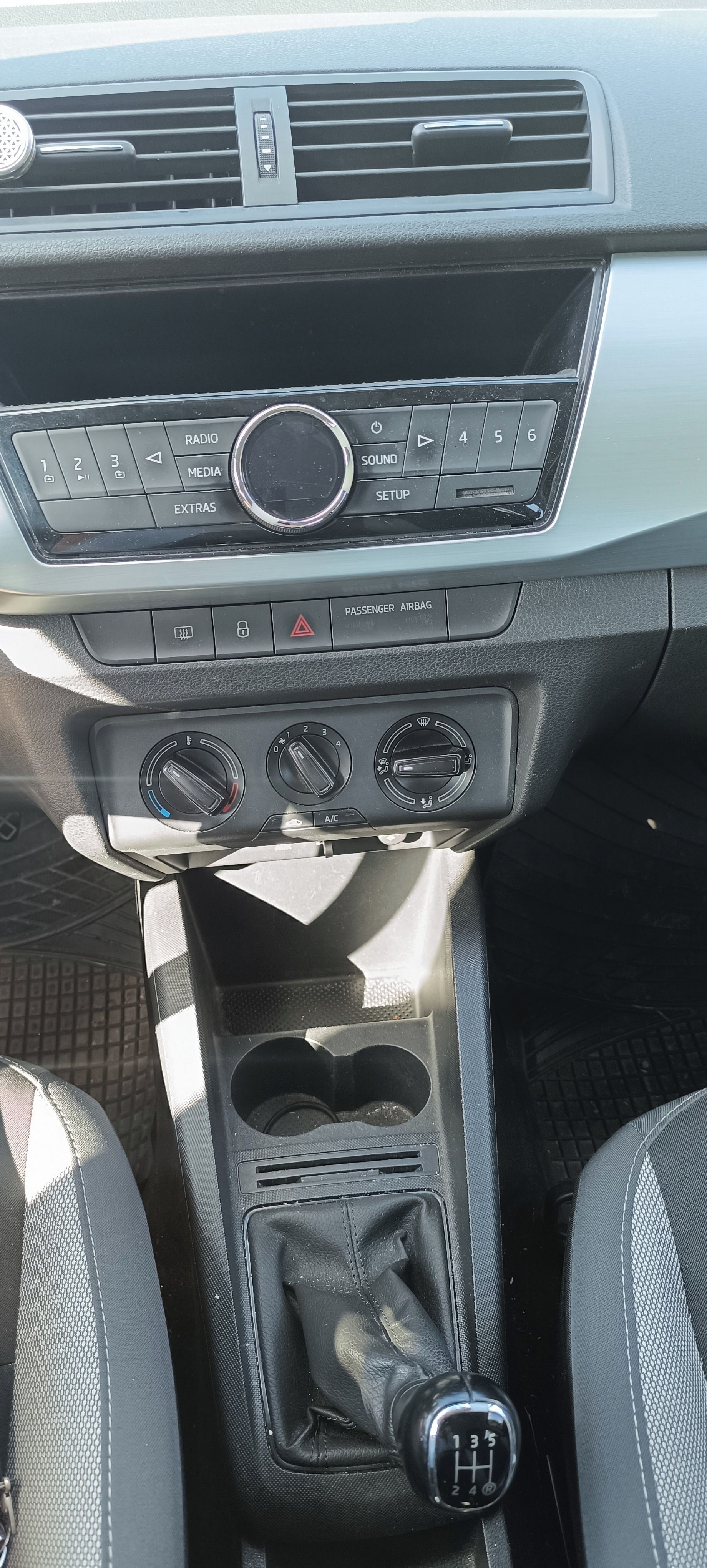 Škoda Fabia, 1.0 MPI 55kW - fotka 3