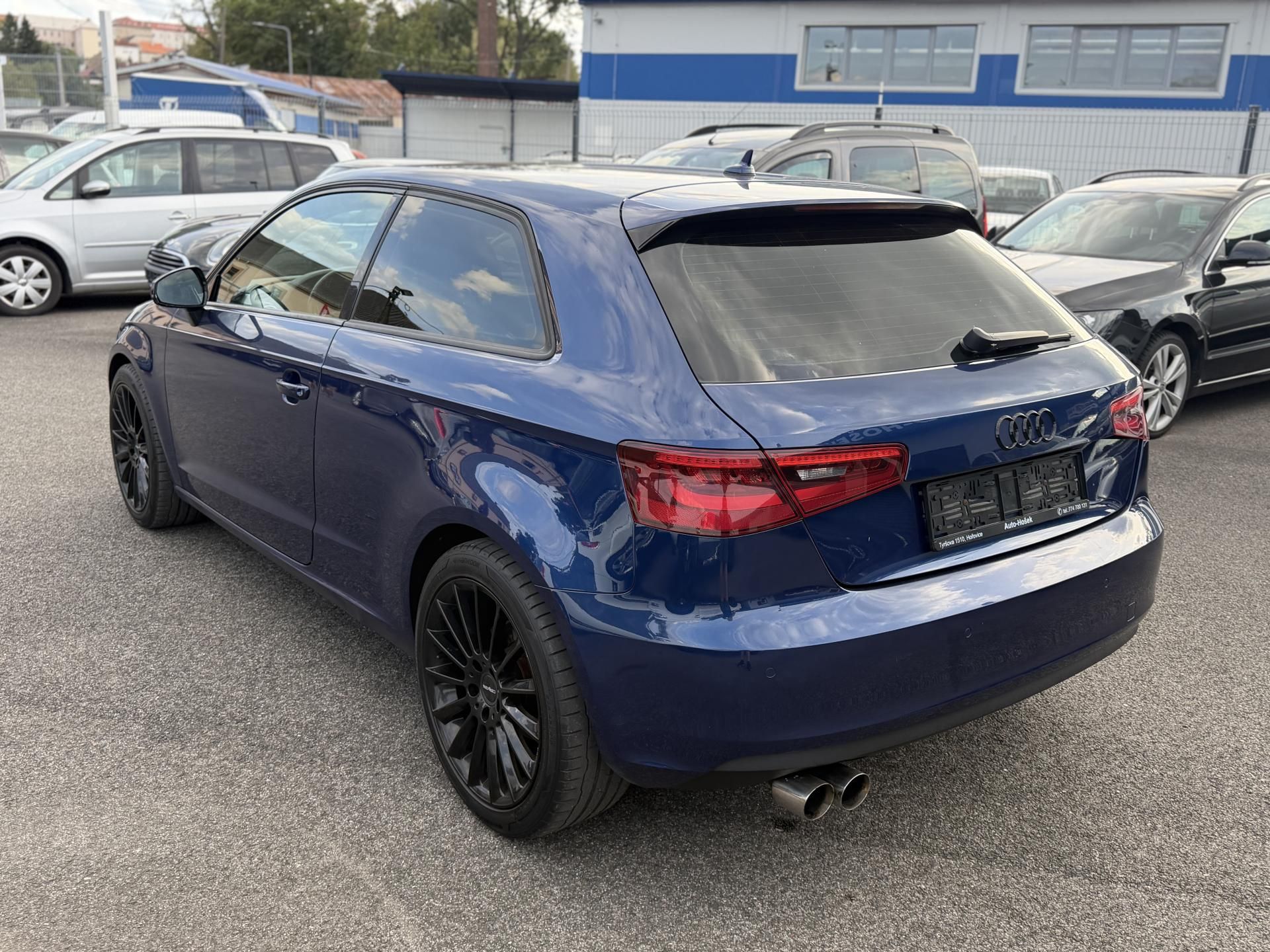 Audi A3, 1.4 Tfsi - fotka 2