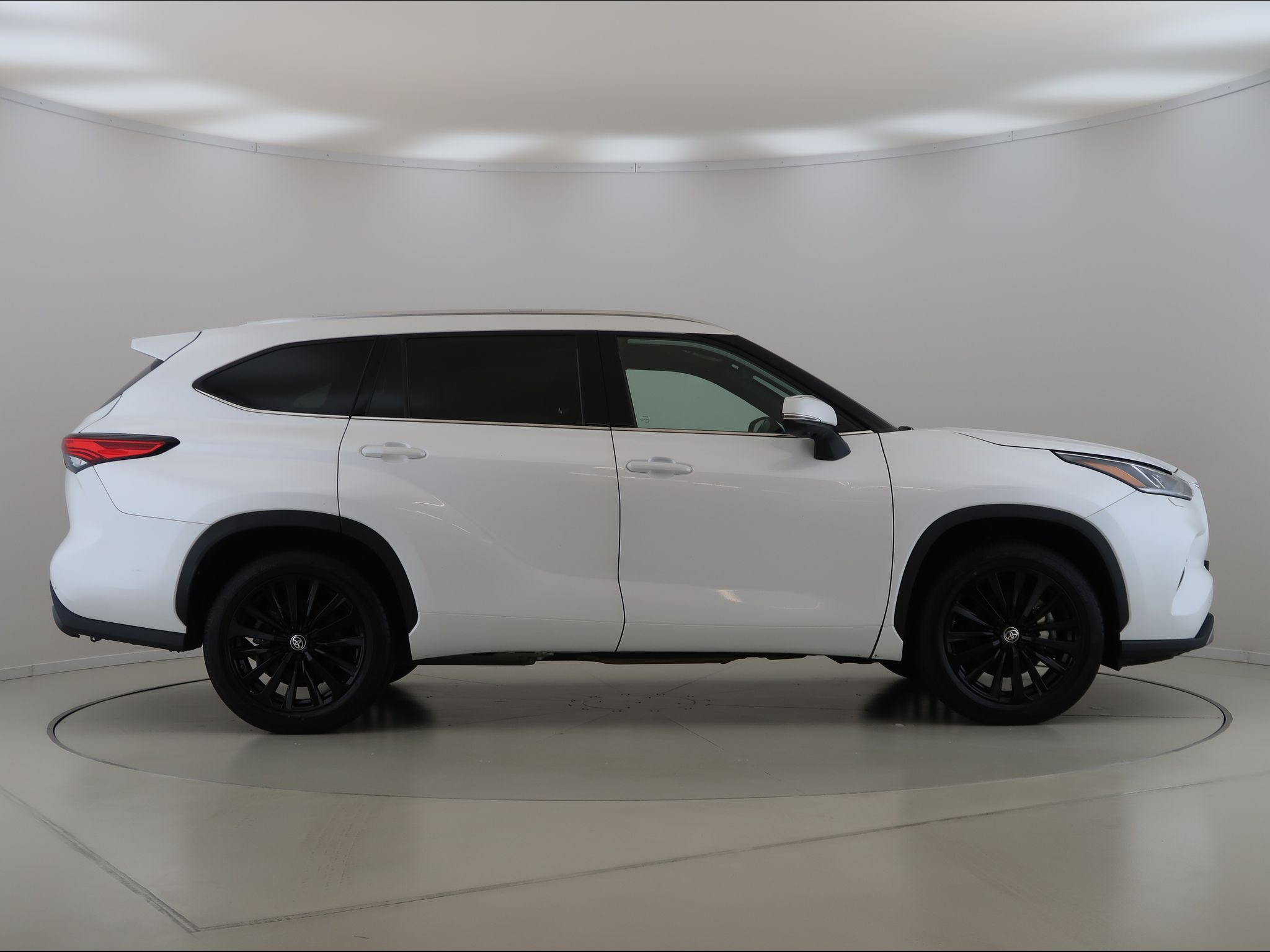 Toyota Highlander, 2.5,Hybrid,Executive,4X4,CZ,1M - fotka 4