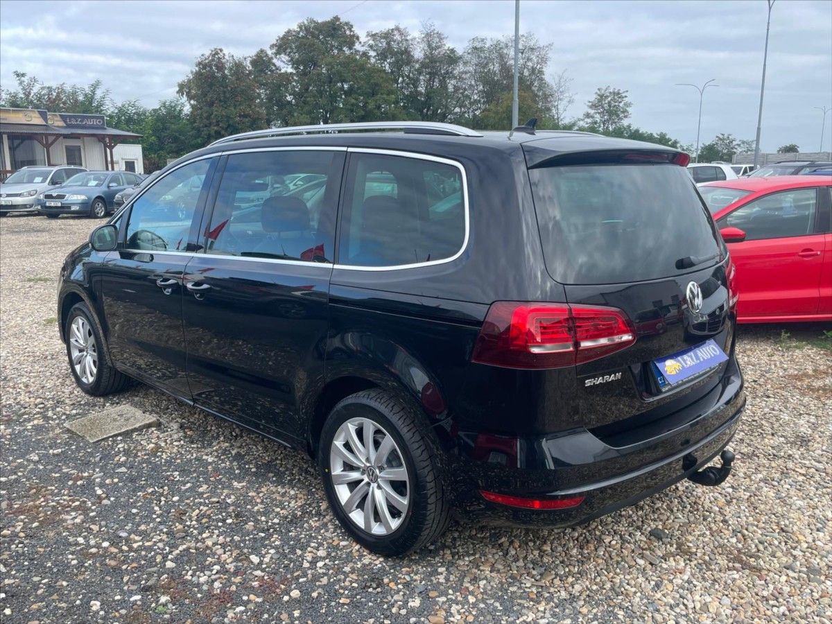 Volkswagen Sharan, 1,4 TSI DSG 7 MÍST - fotka 4