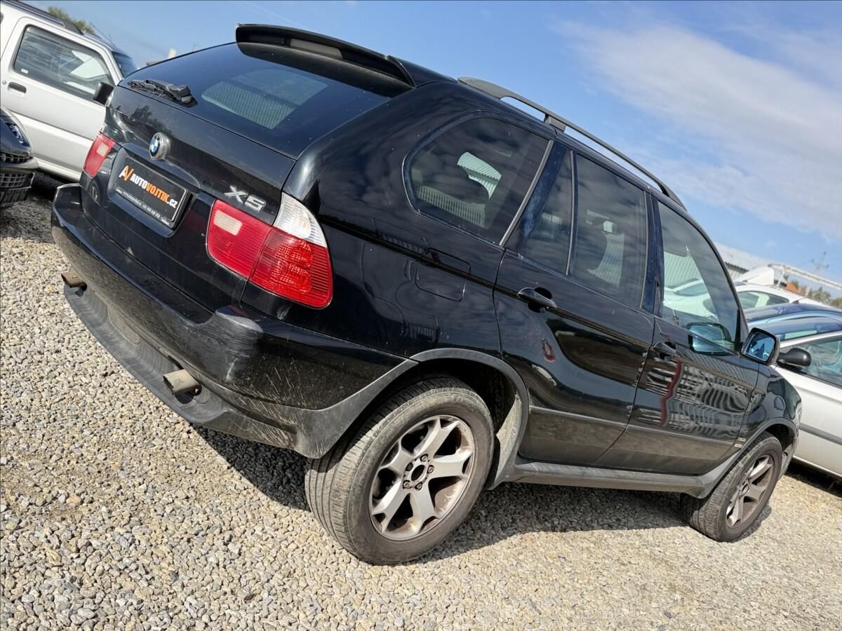 BMW X5, 3,0 i 4X4 A/T 170kW - fotka 5