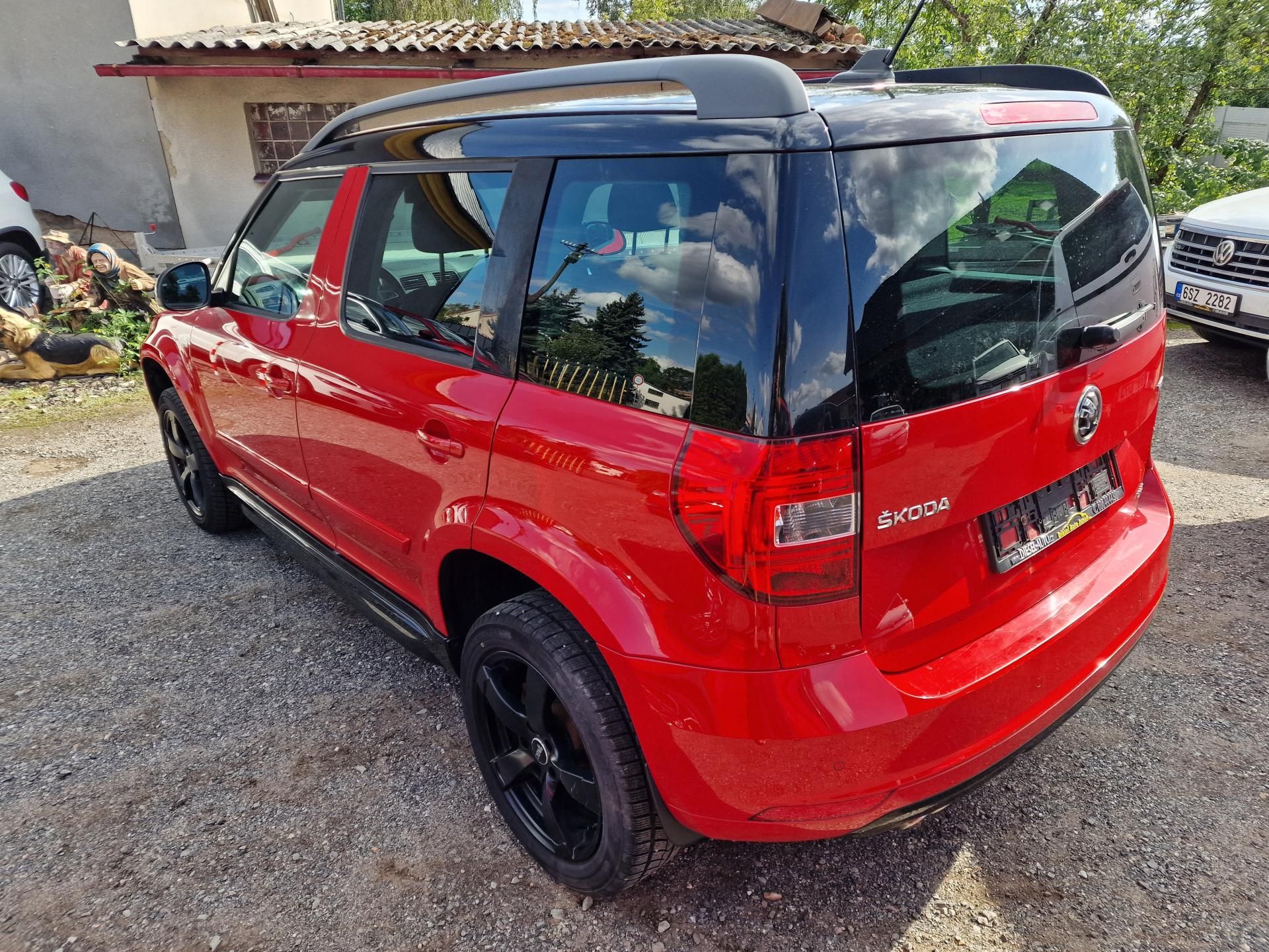 Škoda Yeti, 2,0TDI MONTE CARLO DSG 4X4 - fotka 5