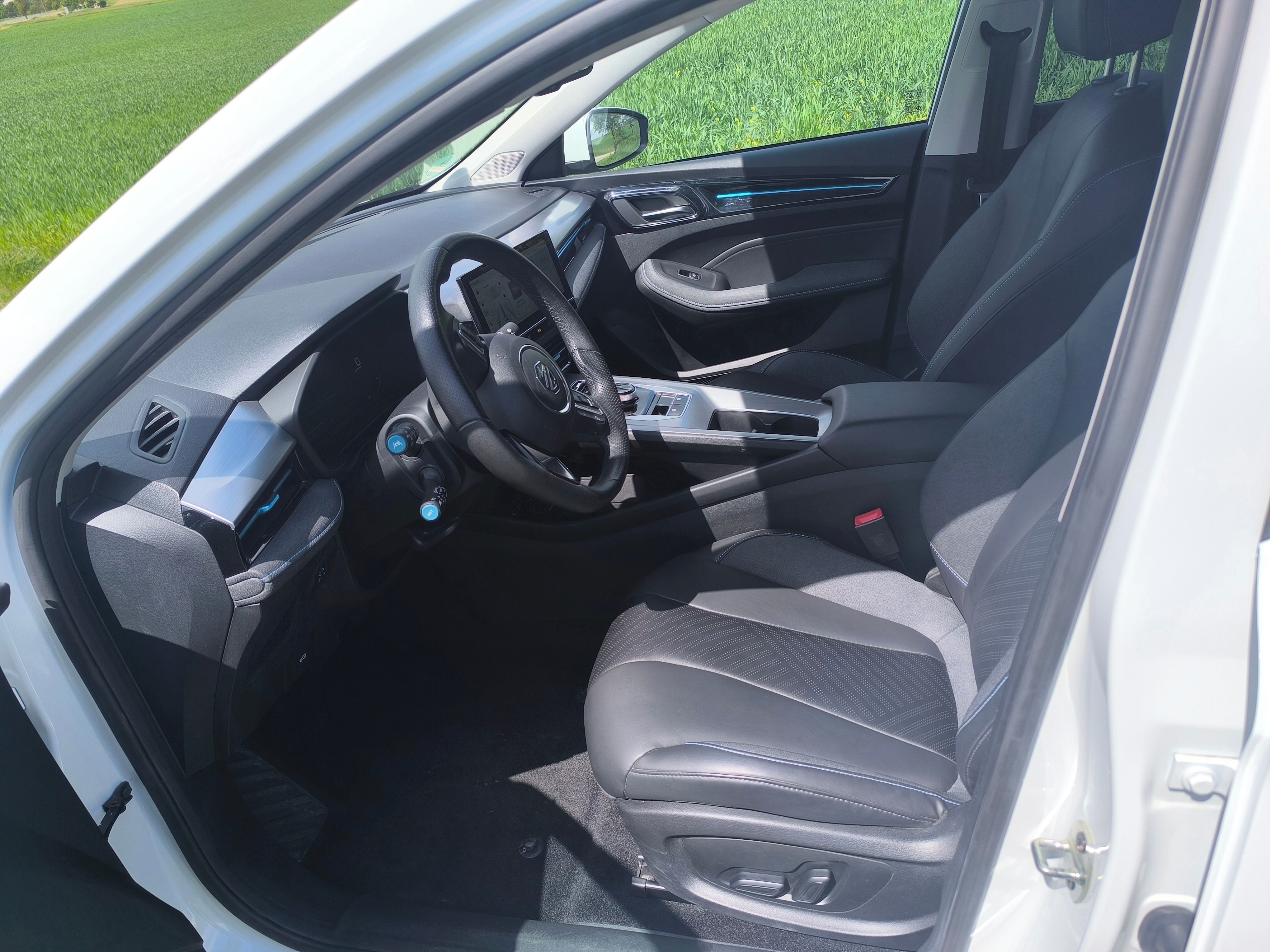 MG MG5, MG 5 LUXURY elektro LFP - fotka 5