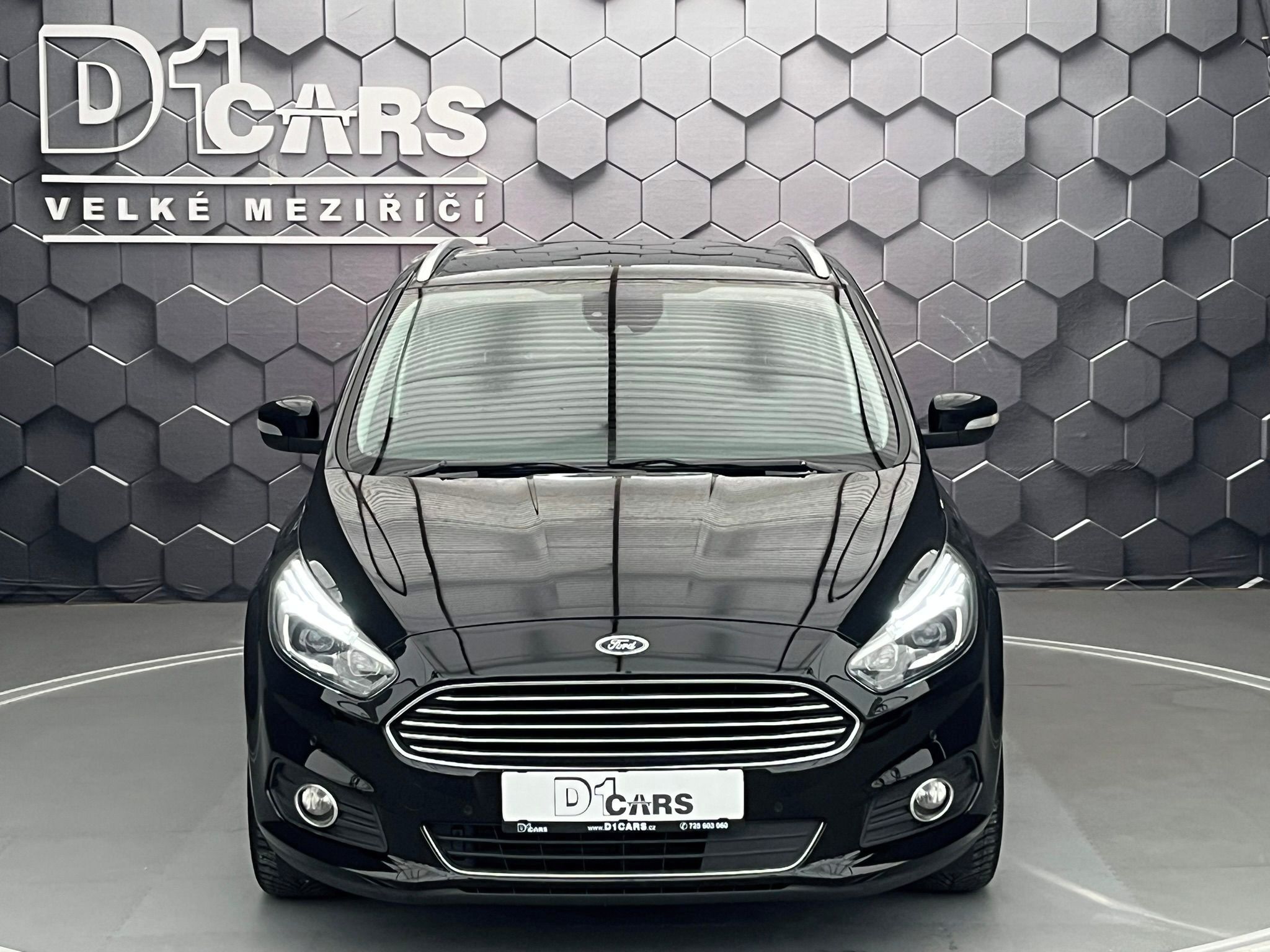 Ford S-MAX - fotka 6