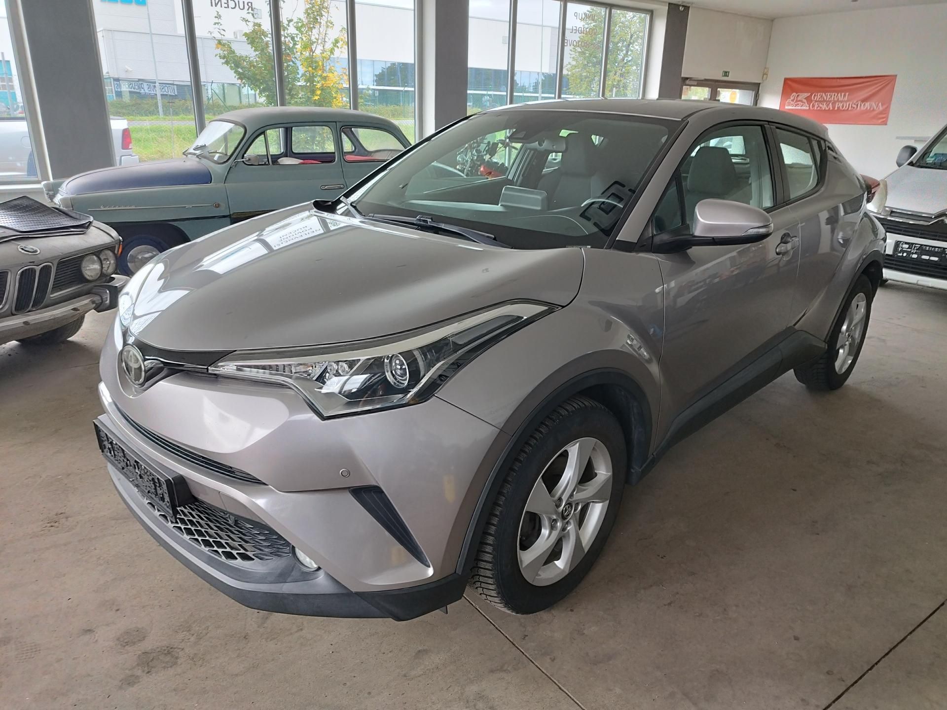 Toyota C-HR, 1,2I,85KW,AUTOMAT,4X4,ALU,LED - fotka 3