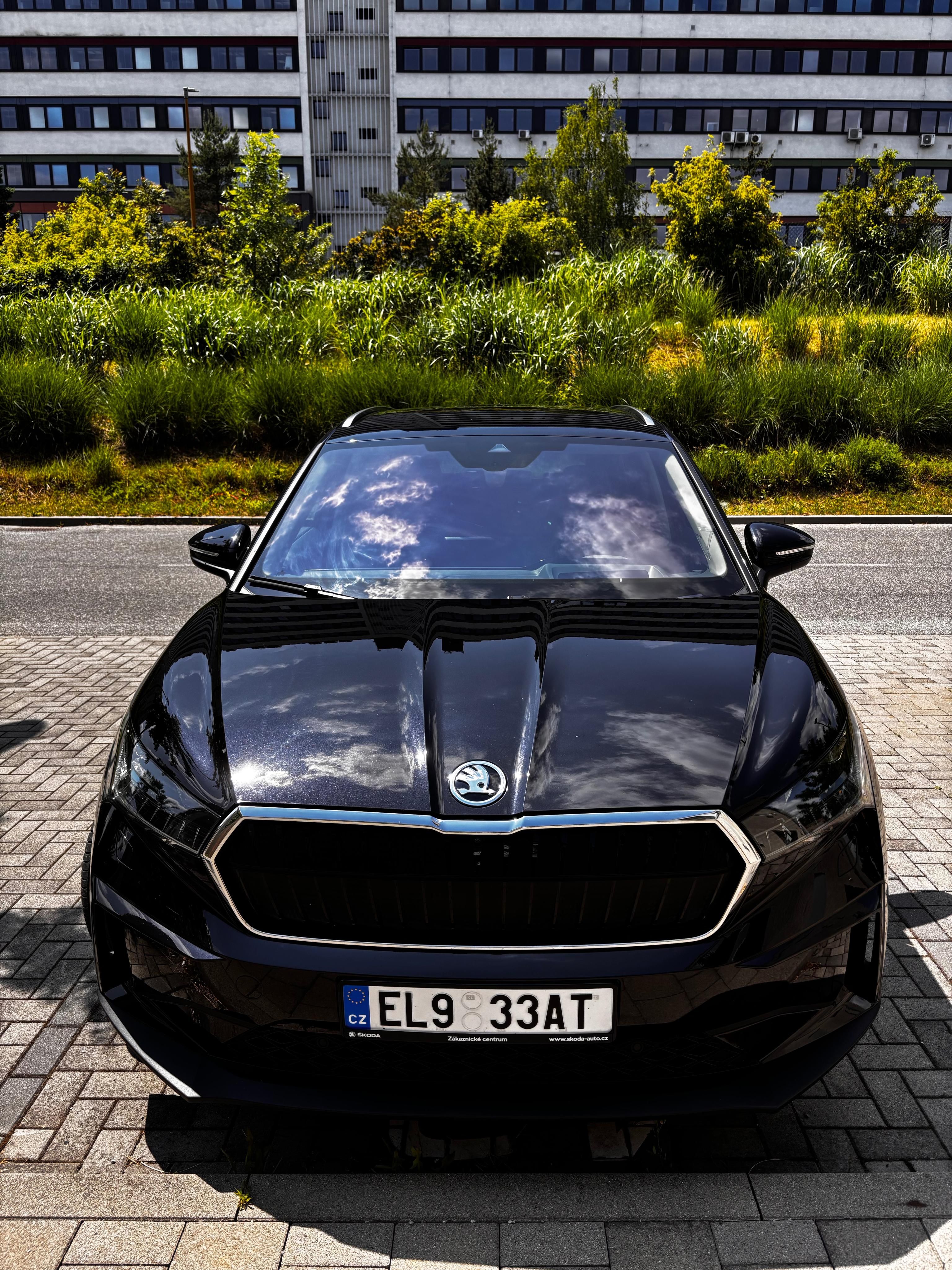 Škoda Enyaq, Škoda Enyaq iV 80x 4x4 92%SoH - fotka 5