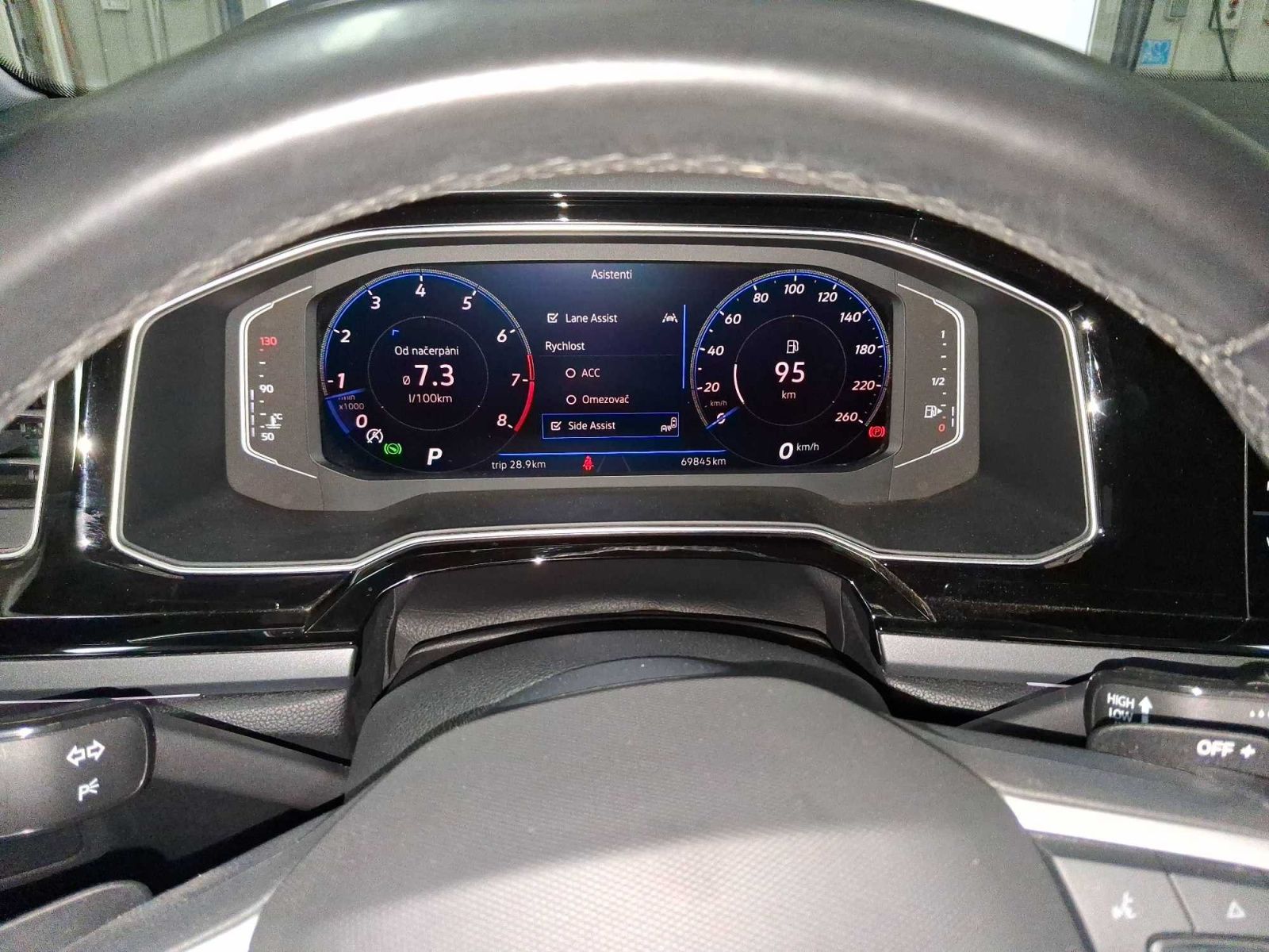Volkswagen Taigo, 1.5 TSI, R-Line, Automat - fotka 3
