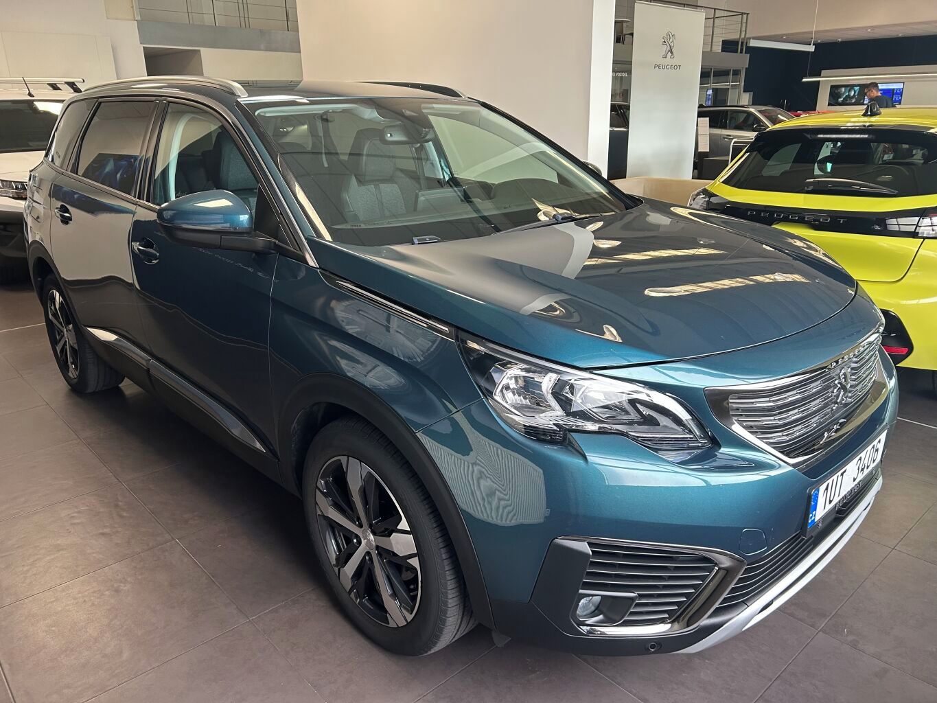 Peugeot 5008, ALLURE 1.5 BlueHDi 130 S&S MAN - fotka 5