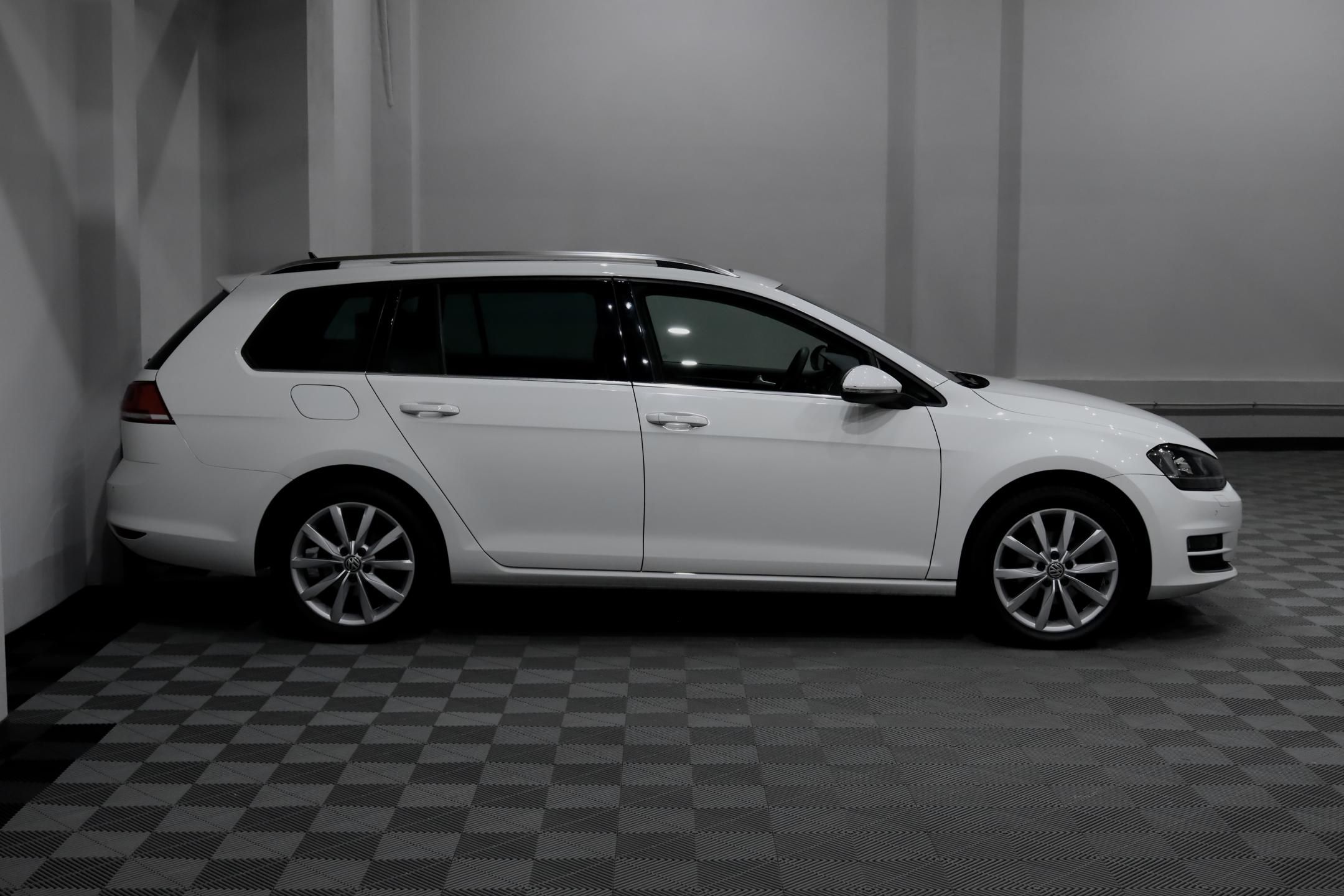 Volkswagen Golf Variant, 7 1.4 TSI 92 kW Highline - fotka 4
