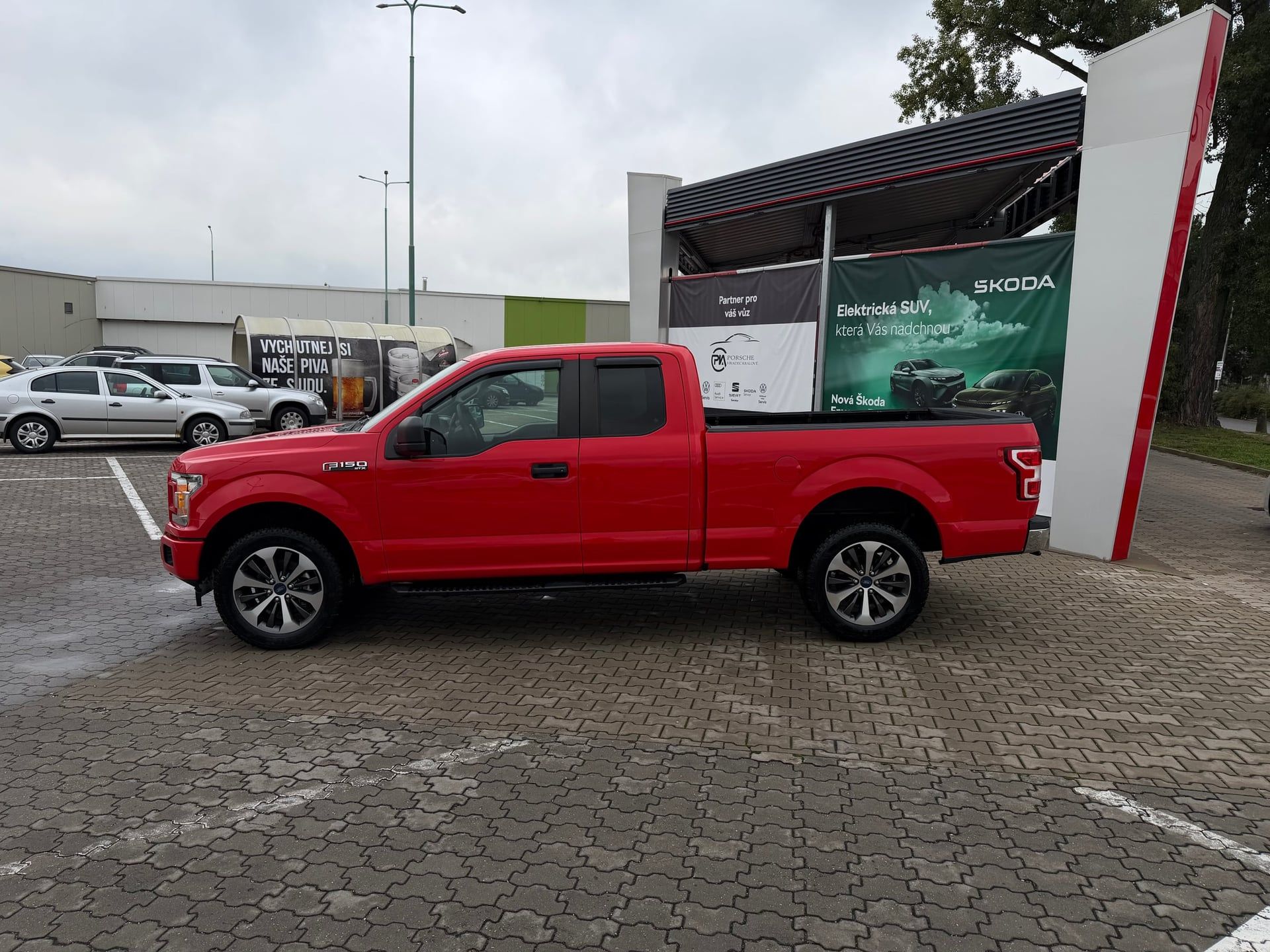 Ford F-150, 2.7 EcoBoost V6/XL STX/4x4 - fotka 4